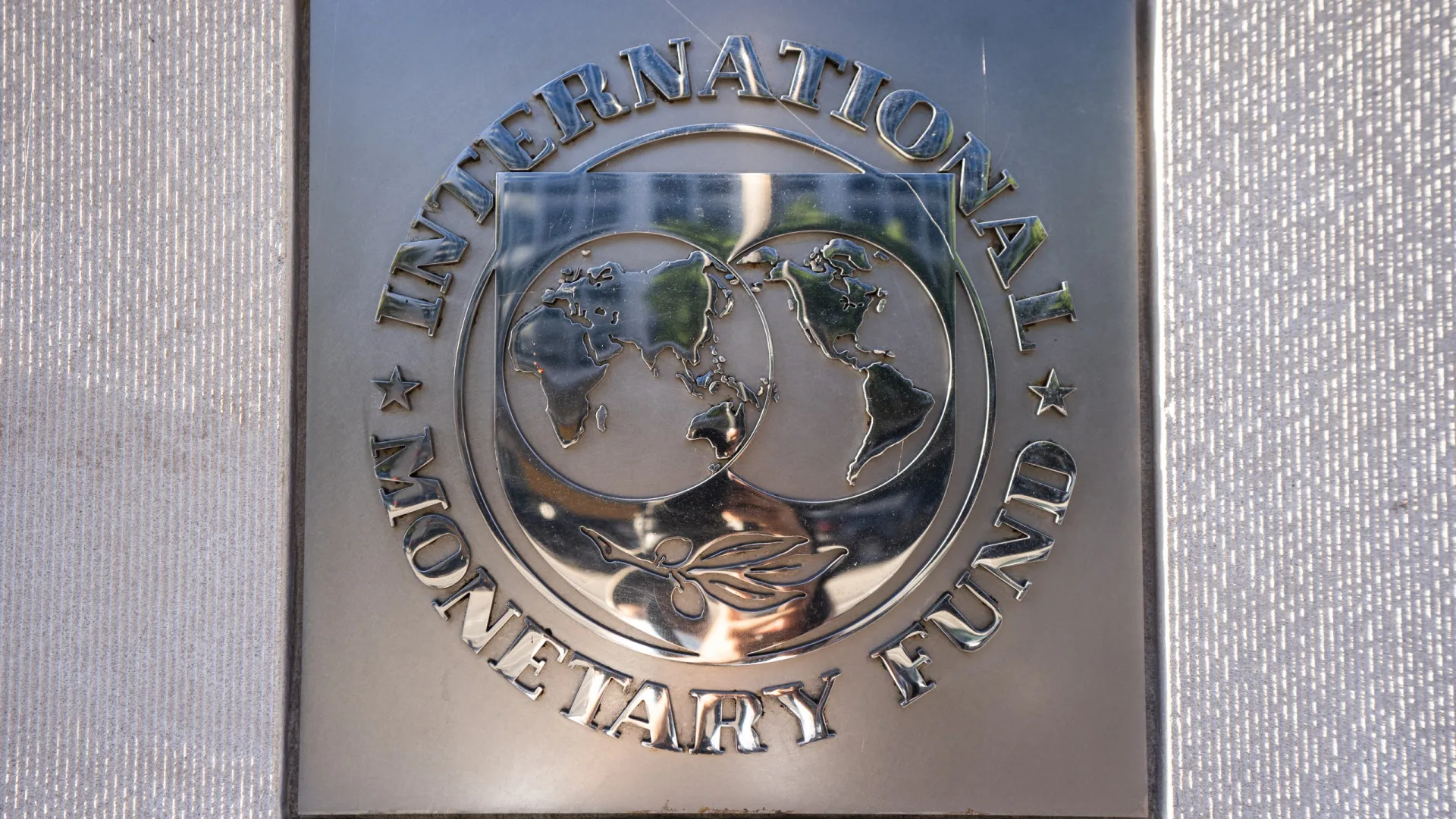 FMI dá 1.051 milhões ao Paquistão para proteger economia face à crise