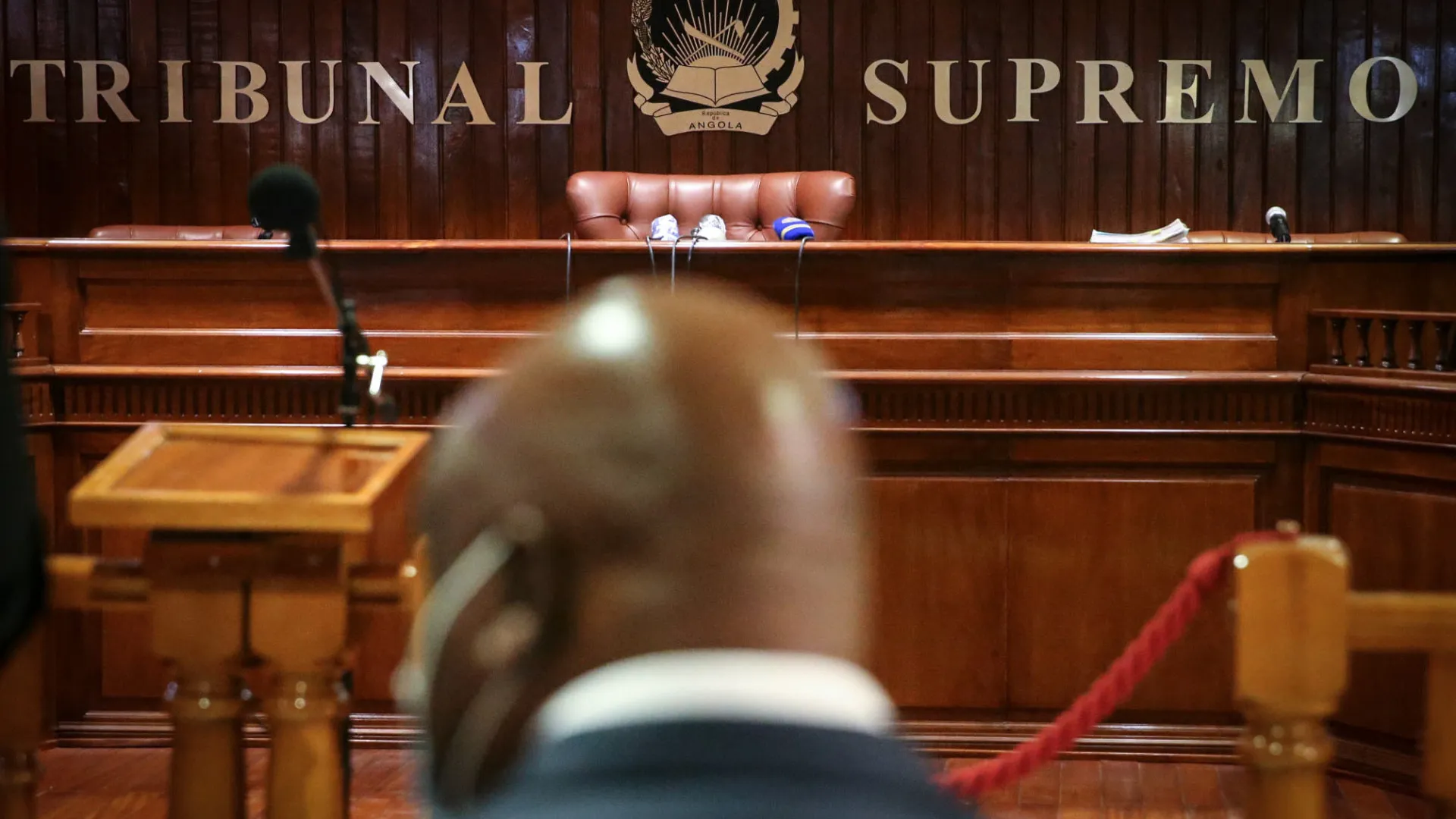 Plenário do Constitucional angolano admite novo recurso de ex-ministro