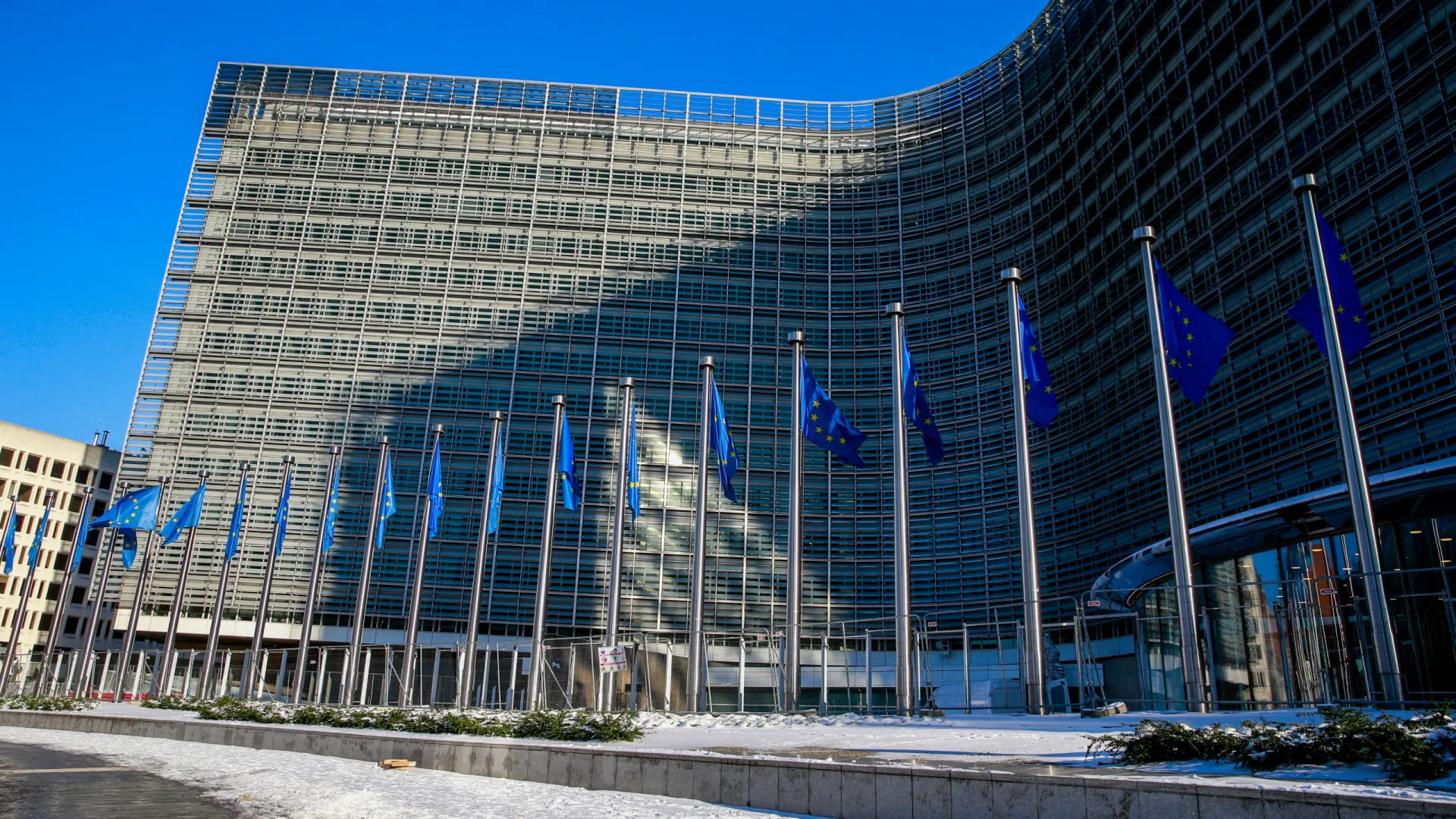 
                    UE retira Moçambique da lista de alto risco na criminalidade financeira
                