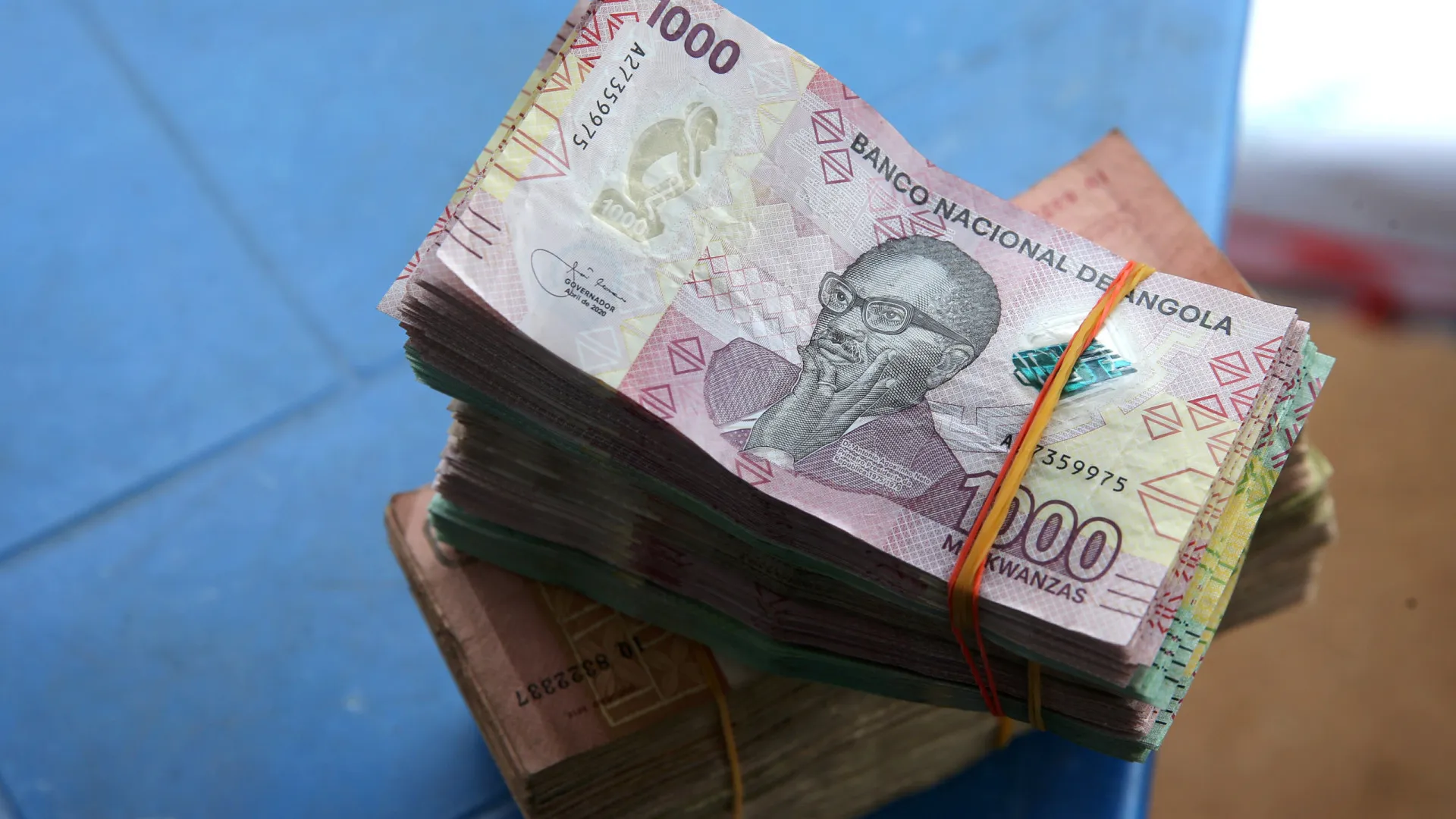 
                    Oxford Economics revê em alta inflação em Angola para 20,8% este ano
                