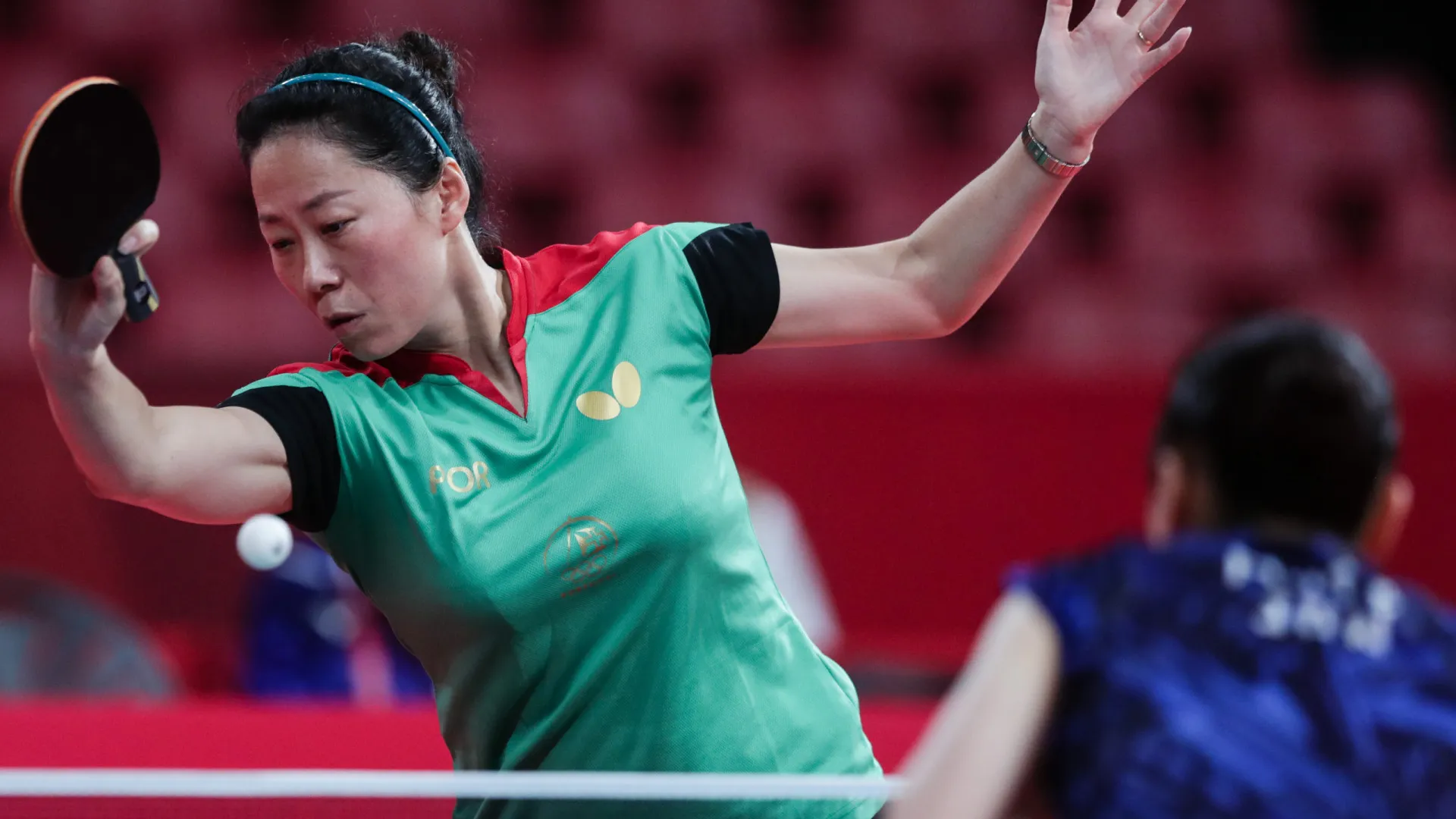 Fu Yu eliminada na segunda ronda do Smash de Singapura de ténis de mesa