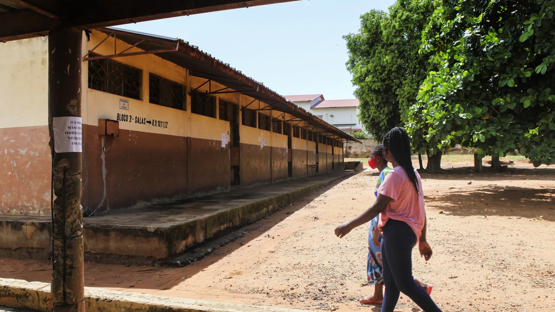 
                    Moçambique redimensiona ensino noturno transitando alunos para o diurno
                
