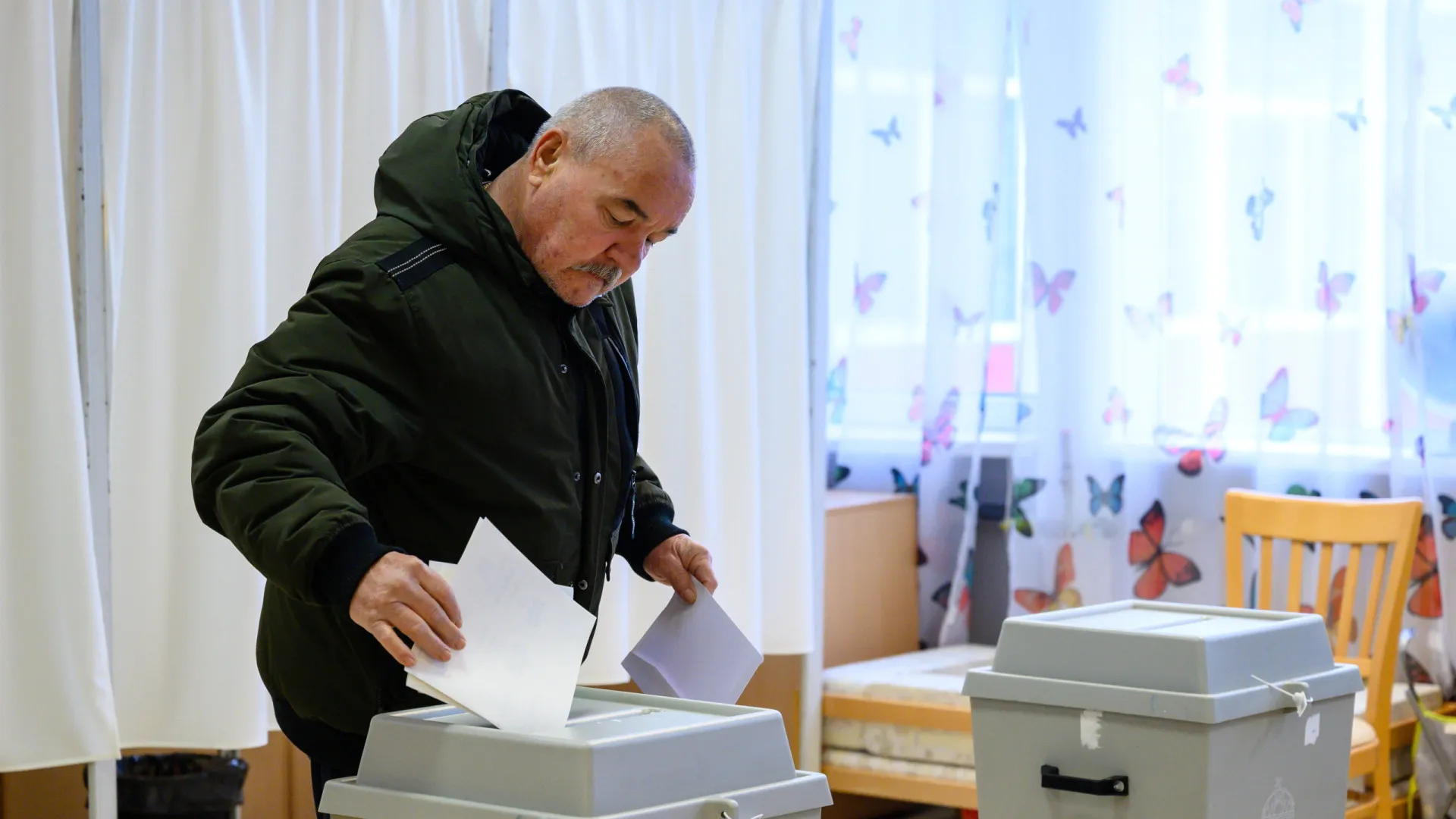 Eleições na Hungria. Sondagens dão vitória à oposição