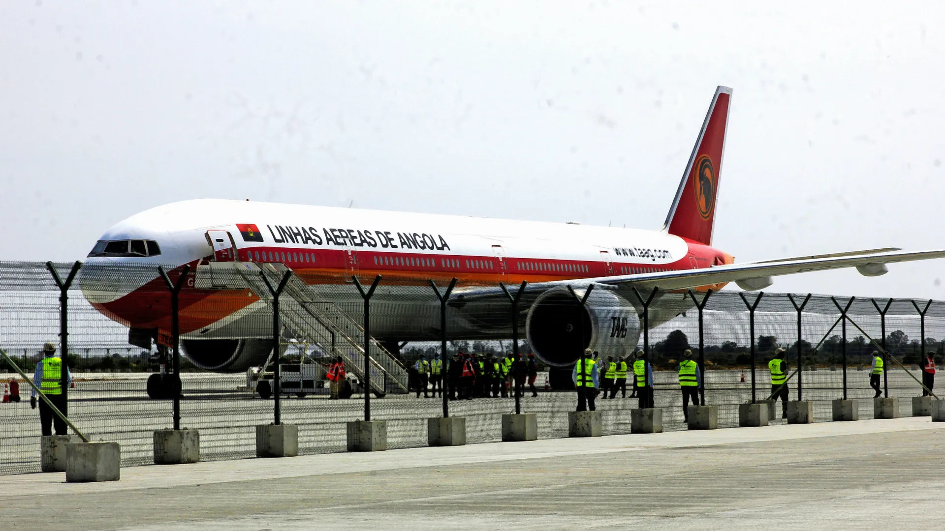 
                    TAAG cancela voo diurno para Lisboa em dia da greve geral em Portugal
                