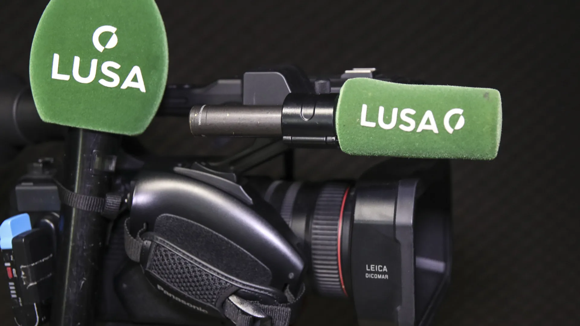 
                    Governo quer ferramenta de 'fact cheking' conjunta entre Lusa e RTP
                