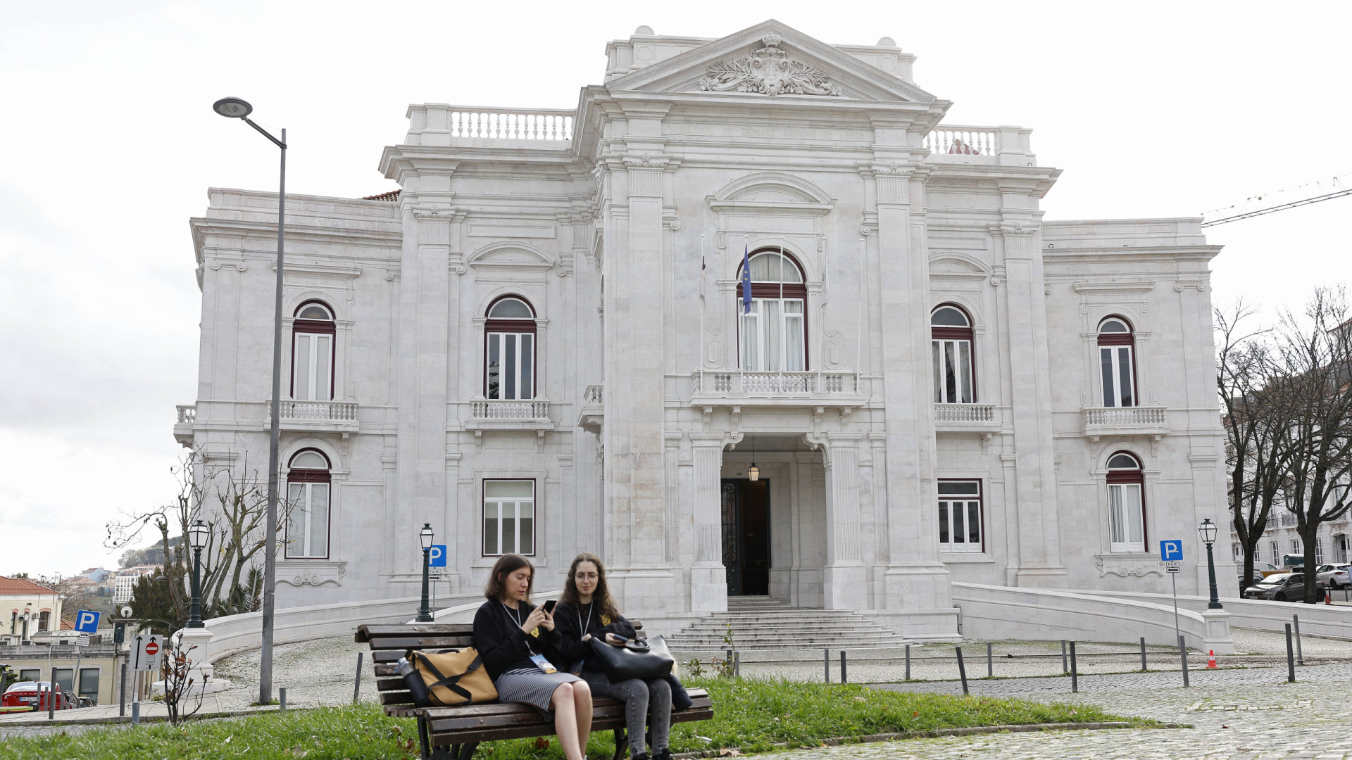 Universidade Nova lança programa para atrair investigadores internacionais