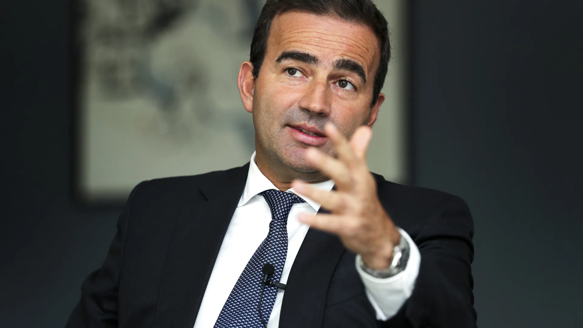 
                    Portugal e Angola construíram 