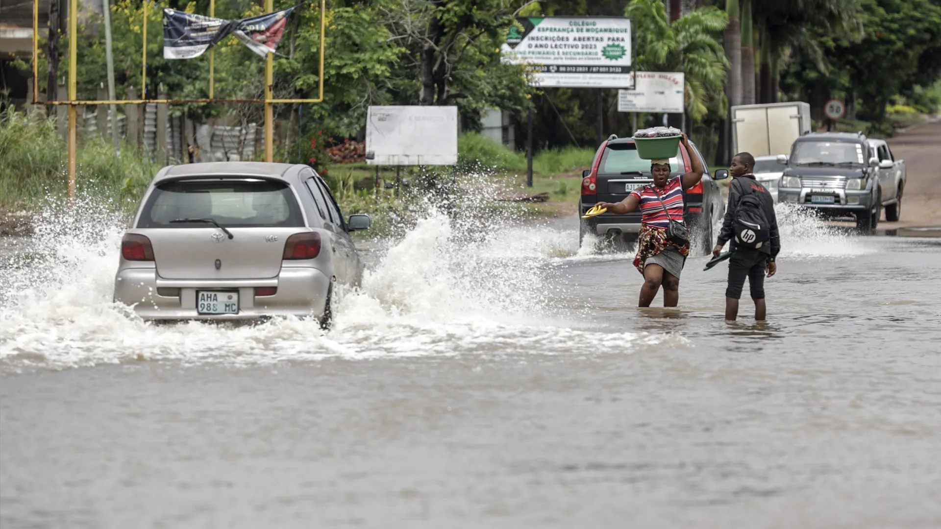 
                    Autoridades moçambicanas alertam para 