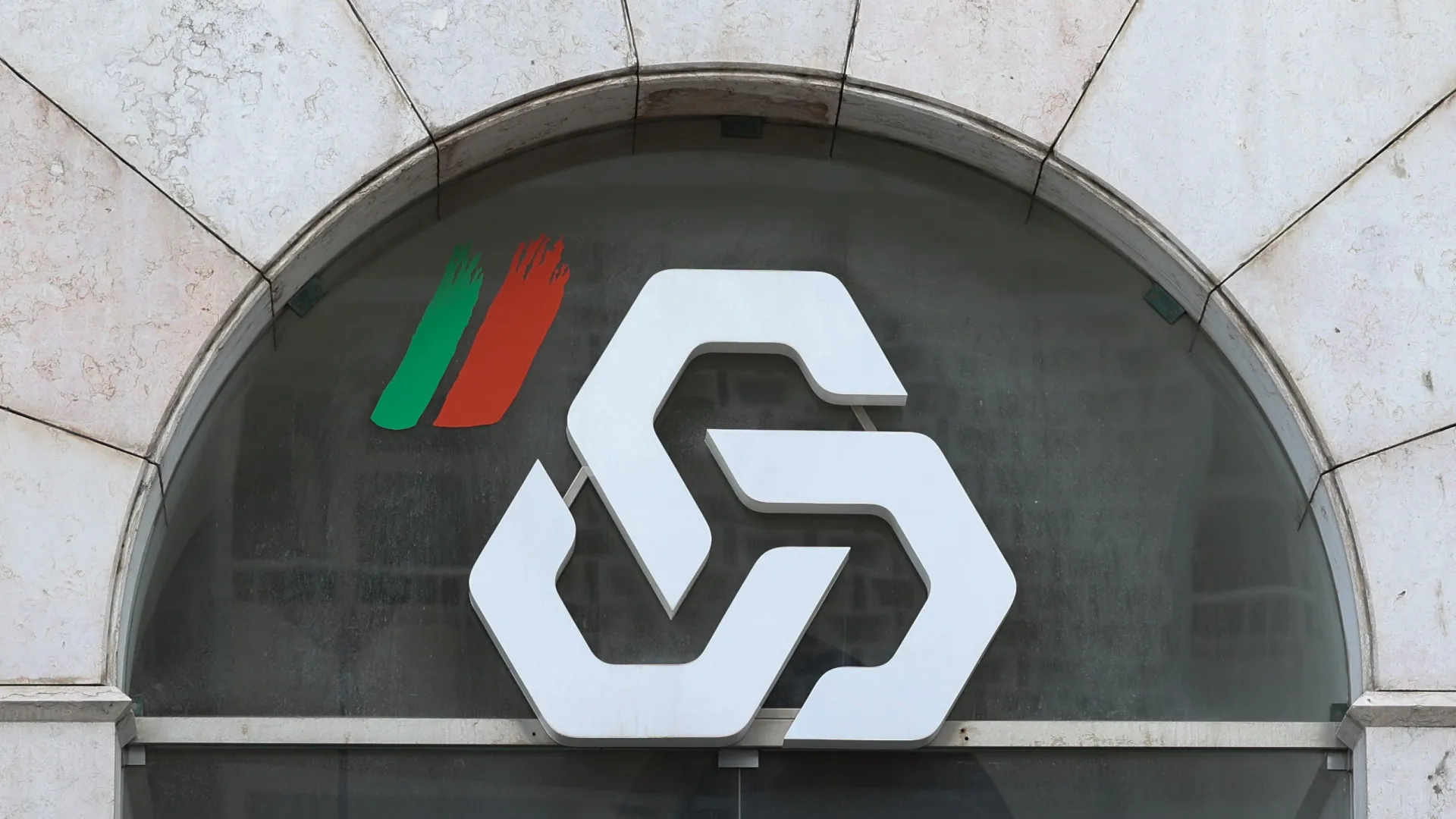 
                    Sindicato dos Trabalhadores da CGD reivindica aumentos de 5,79% para 2026
                