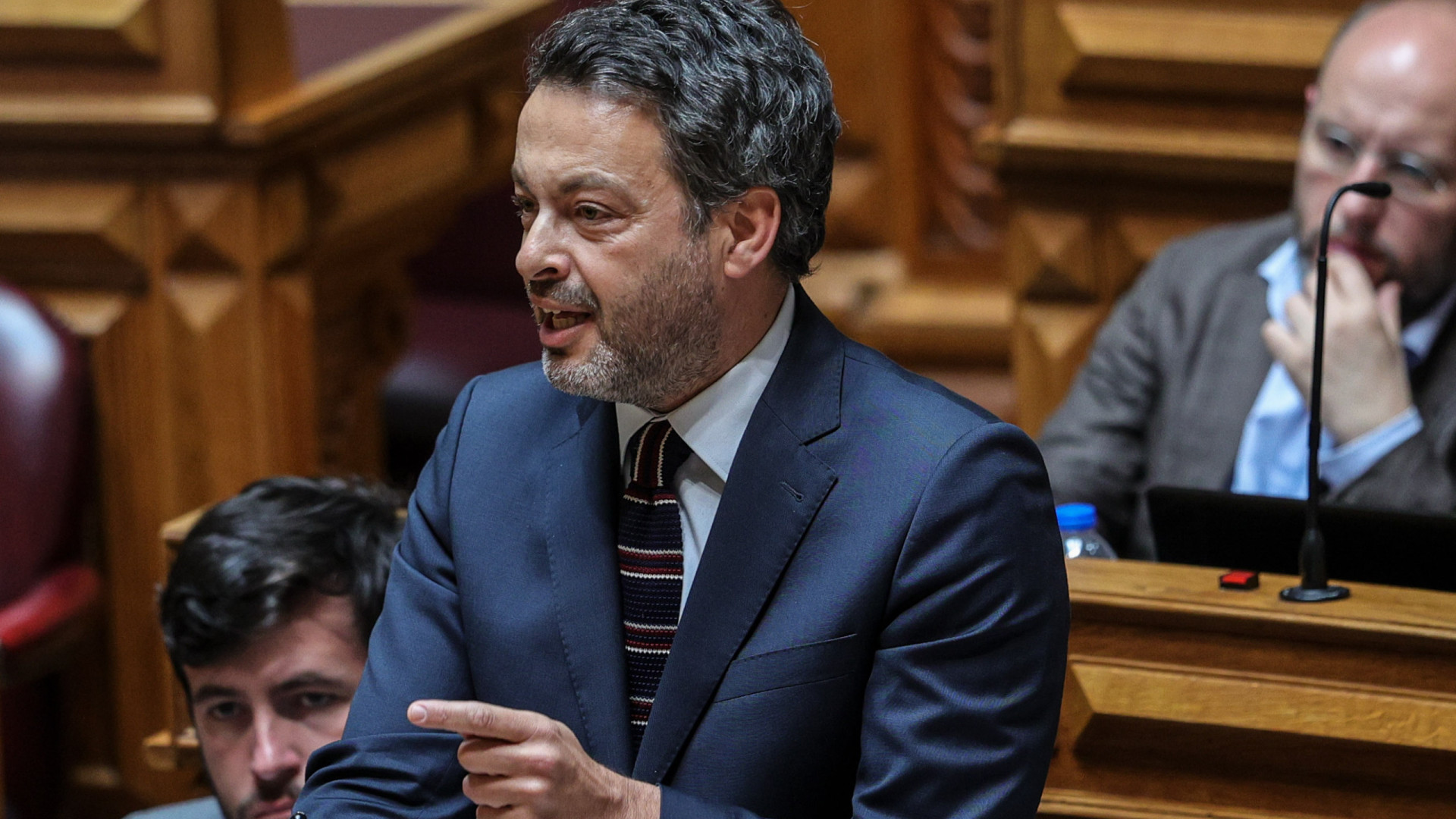 PS pede dados ao Governo sobre amamentação e critica 