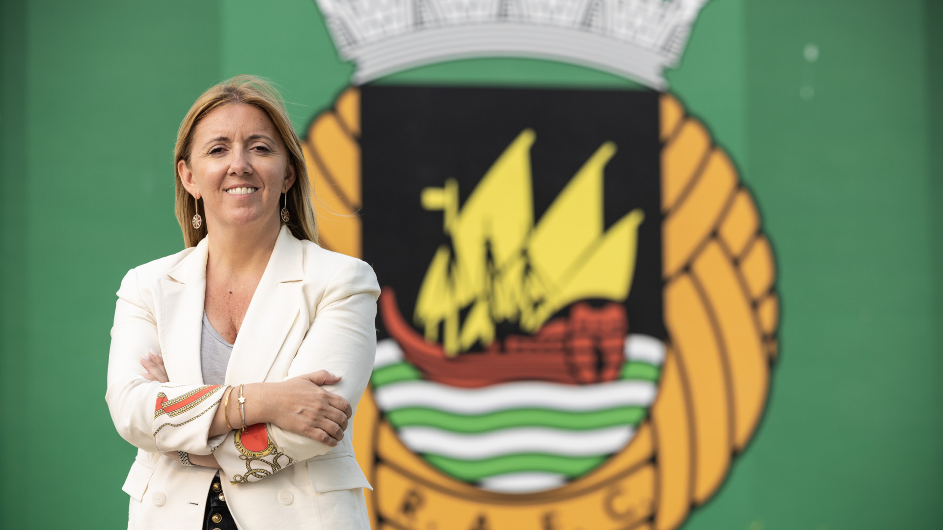 Estádio do Rio Ave apto para receber jogos no início da temporada