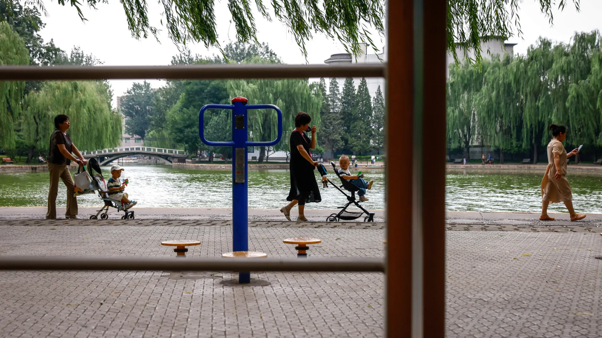 
                    China perde 3,4 milhões de habitantes em 2025
                