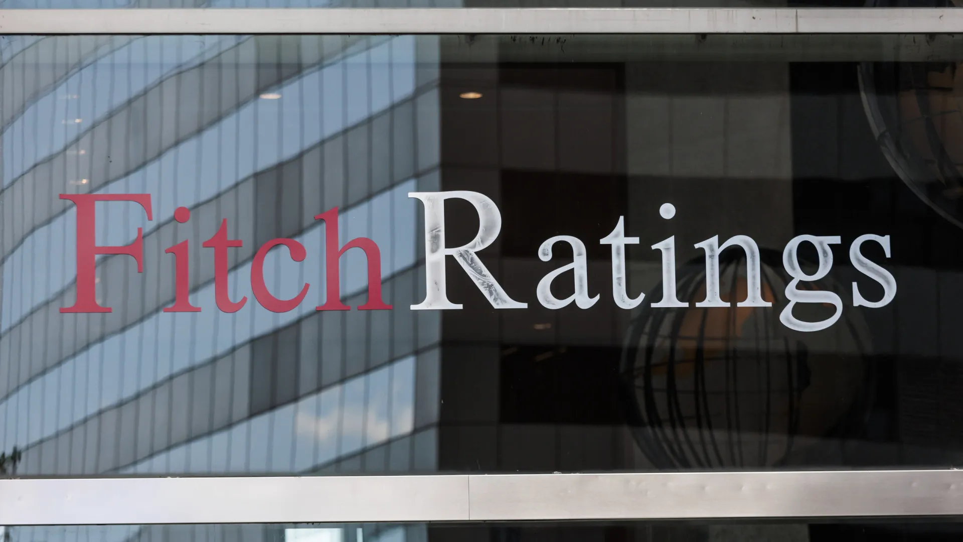 
                    Fitch alerta que fim da NATO pode levar a descidas de ratings na Europa
                