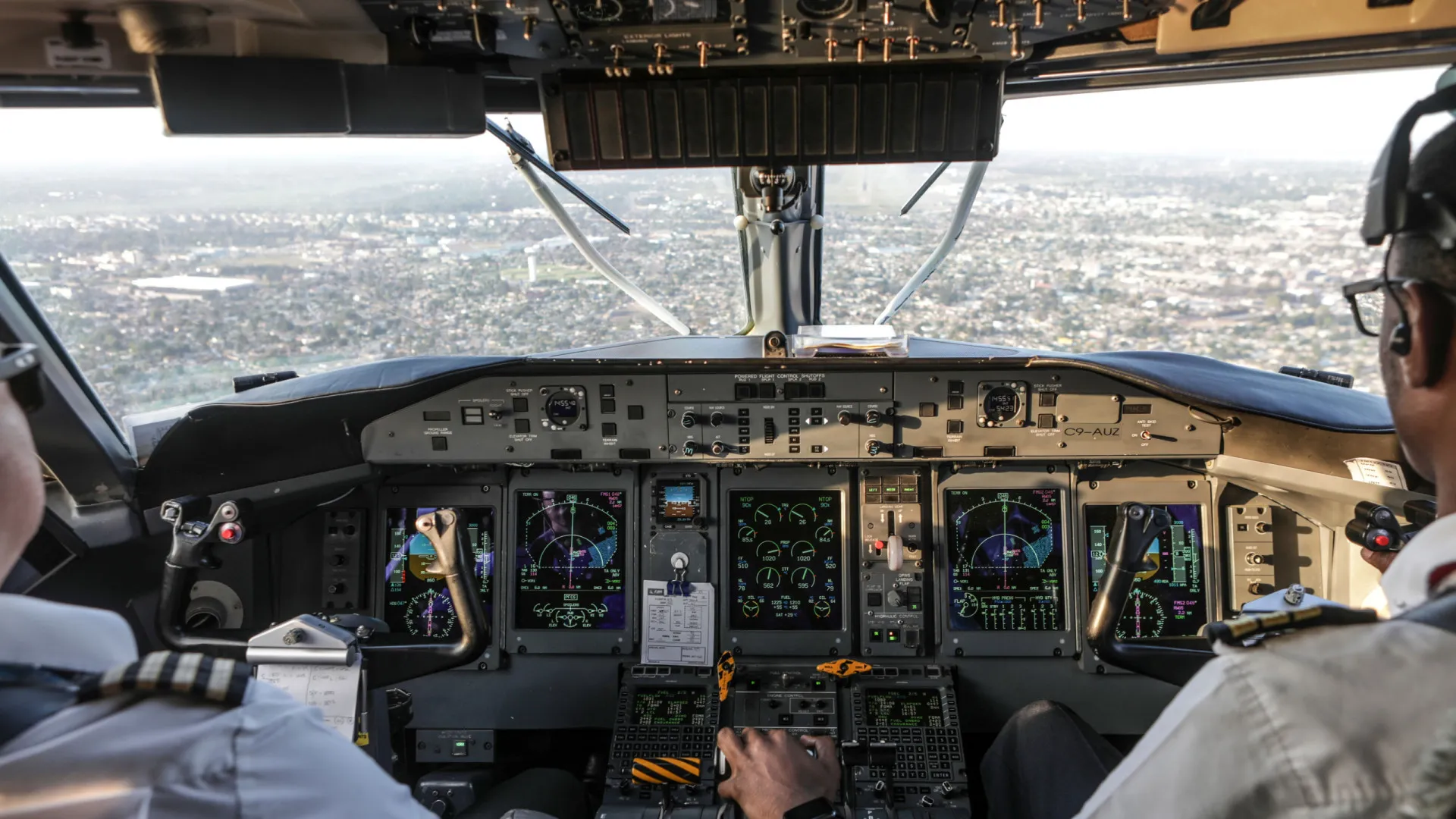 
                    Dívida da companhia aérea moçambicana LAM caiu 2,4% em três meses
                
