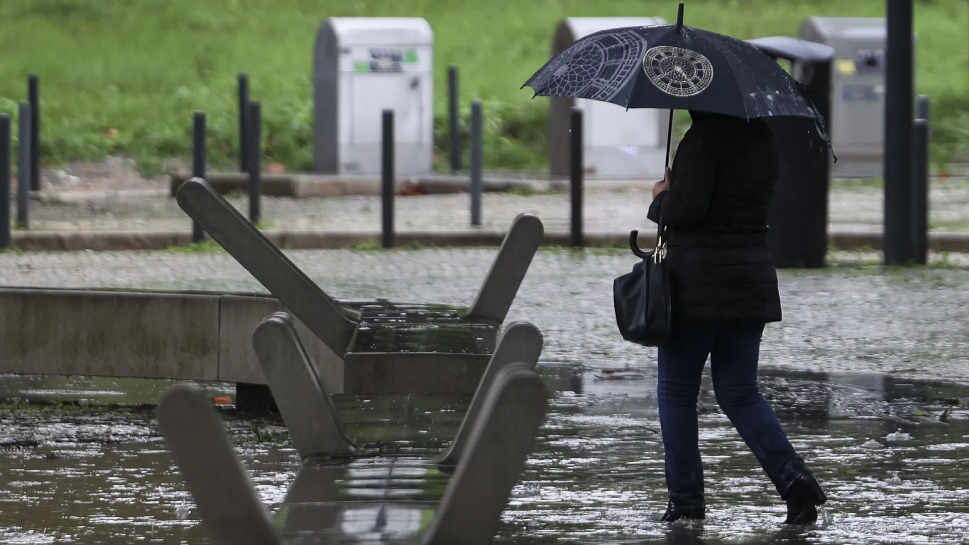 
                    Therese traz chuva, vento e agitação ao continente a partir de 3.ª-feira
                