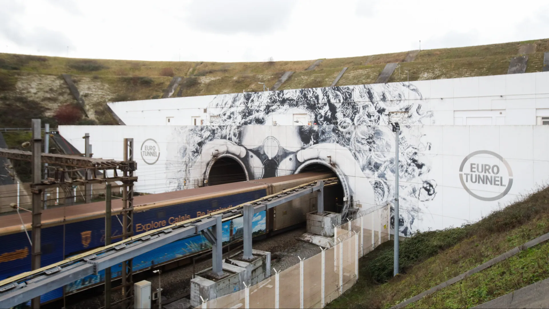 
                    Problemas técnicos perturbam circulação do Eurostar no túnel da Mancha
                