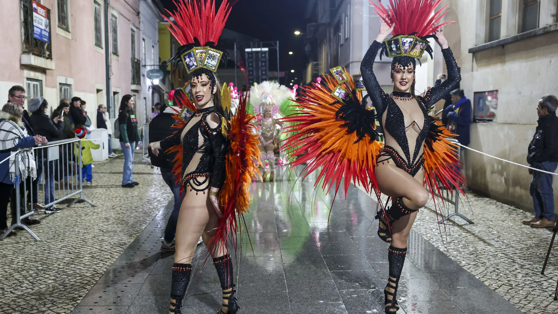 
                    Desfile de Carnaval da Mealhada adiado devido ao mau tempo
                