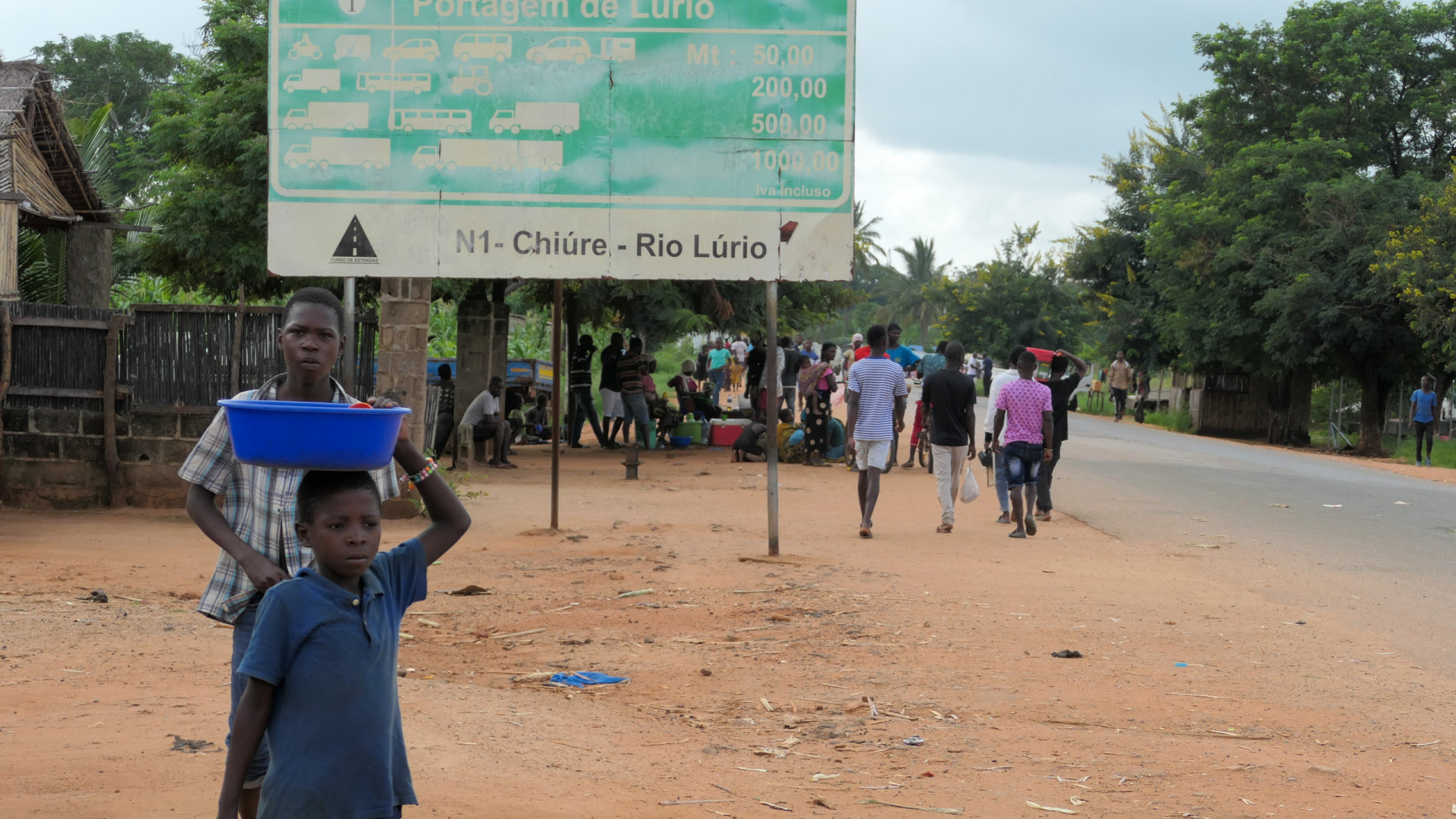 Habitantes de duas aldeias de Cabo Delgado fogem por medo de insurgentes