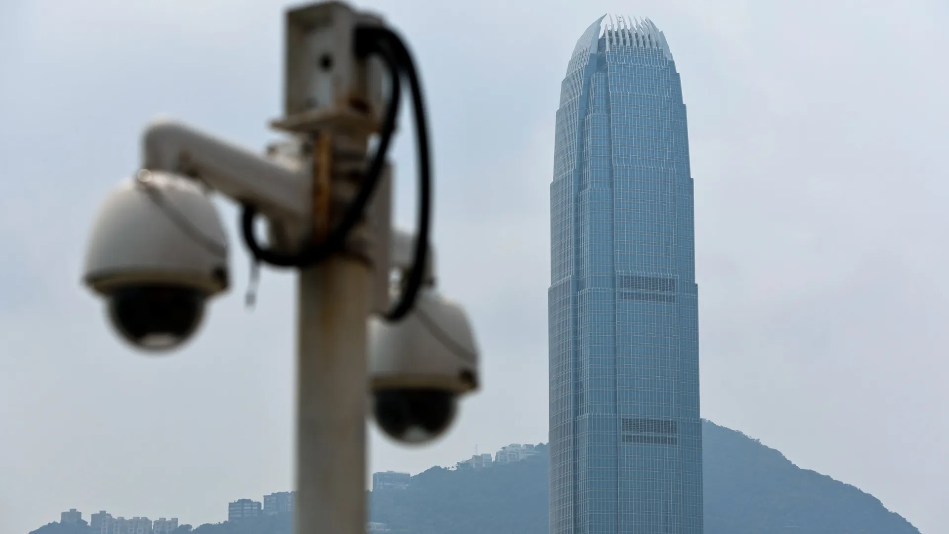 
                    Hong Kong planeia instalar identificação facial na videovigilância
                