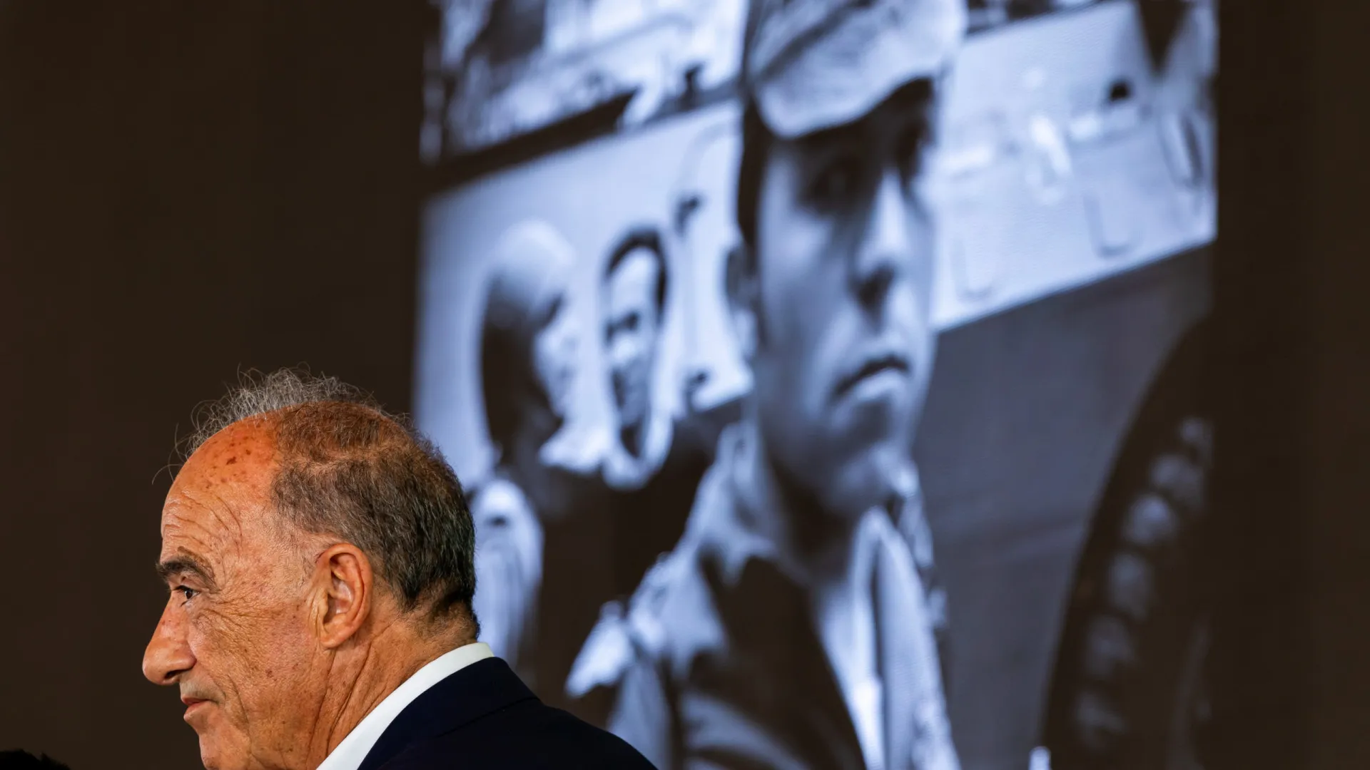 
                    Fotógrafo Alfredo Cunha faz 