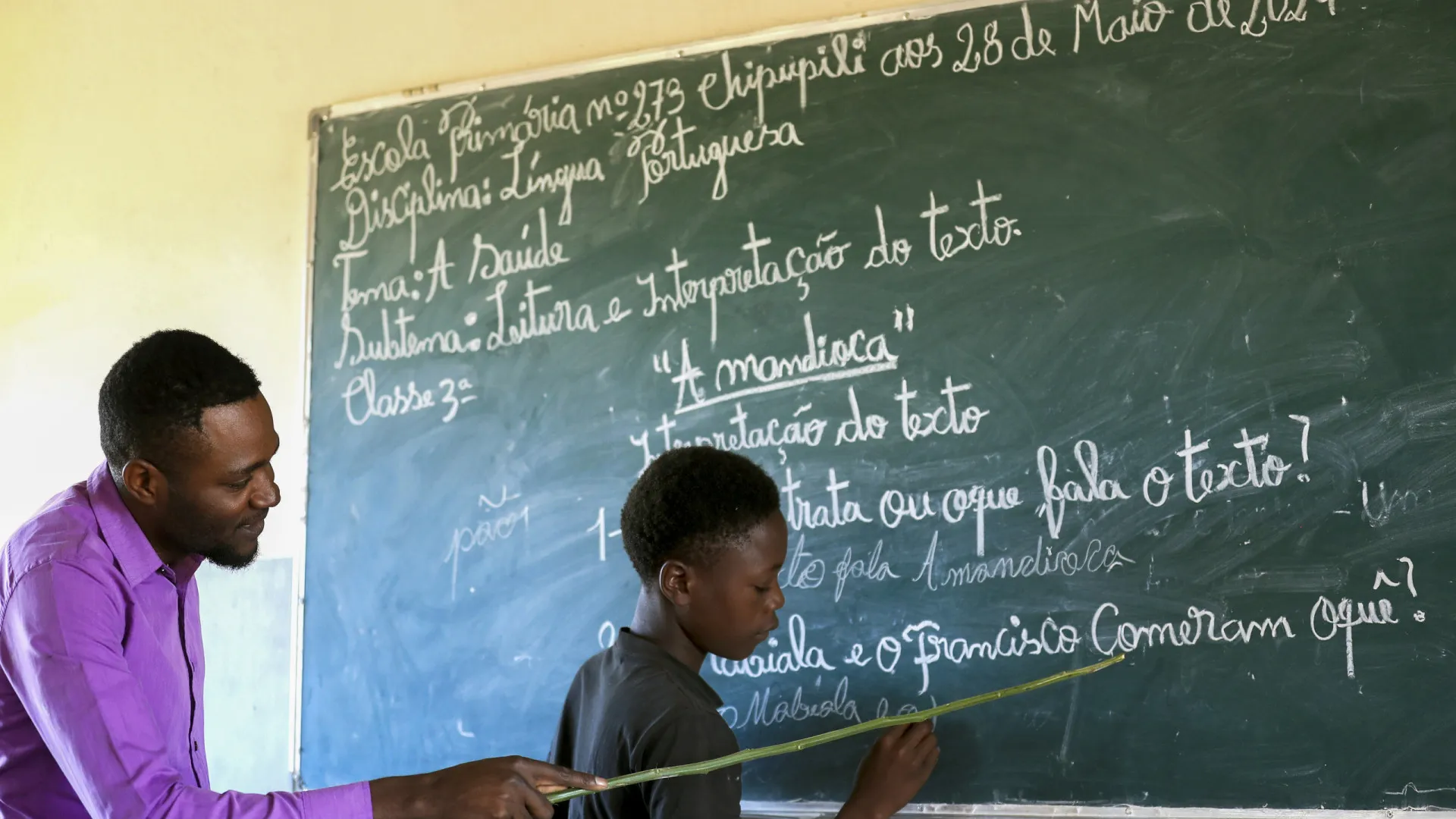 
                    Ano letivo angolano arranca com 1,9 milhões de novos alunos
                