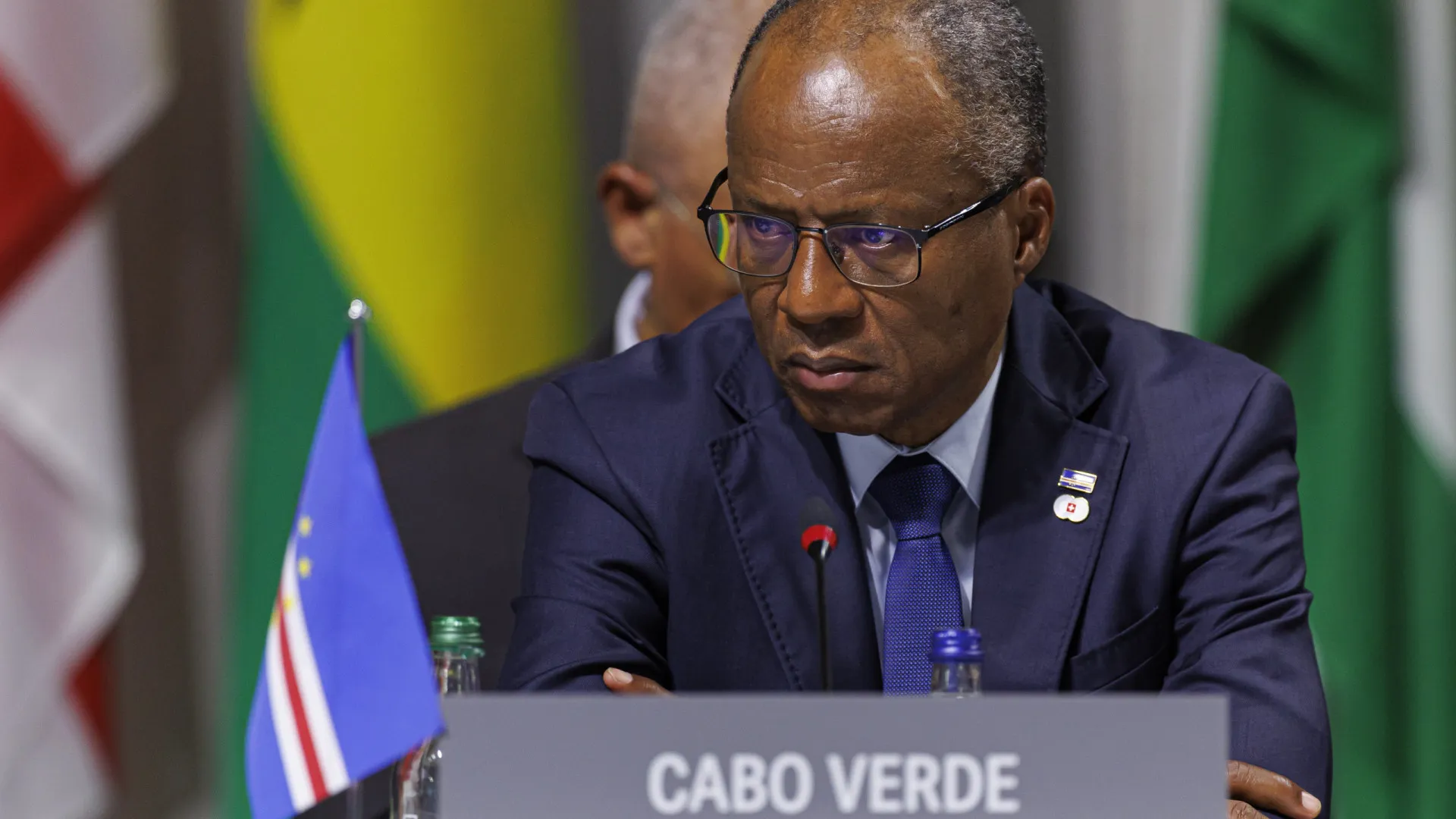
                    Cabo Verde anuncia perdão de dívidas para empresas a partir de fevereiro
                