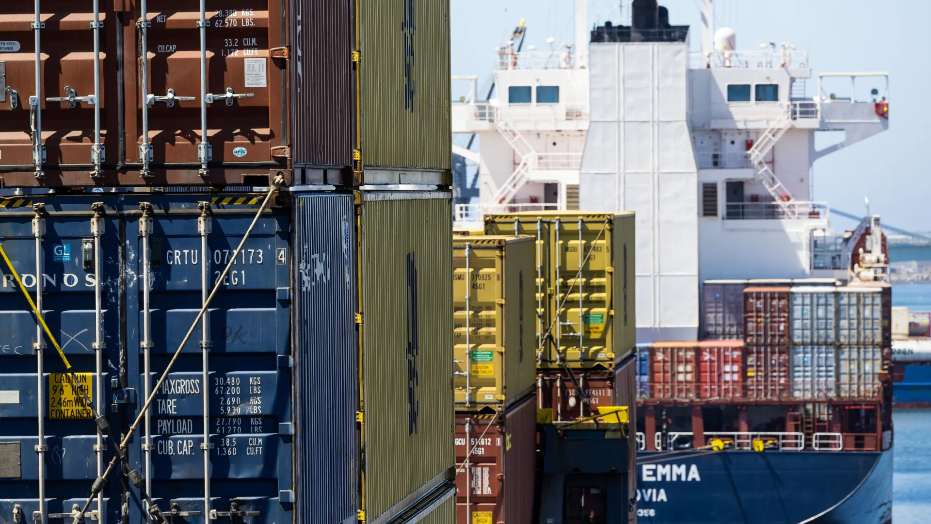 
                    Comércio de bens do G20 cresce em 2025, exportações sobem 5,3%
                