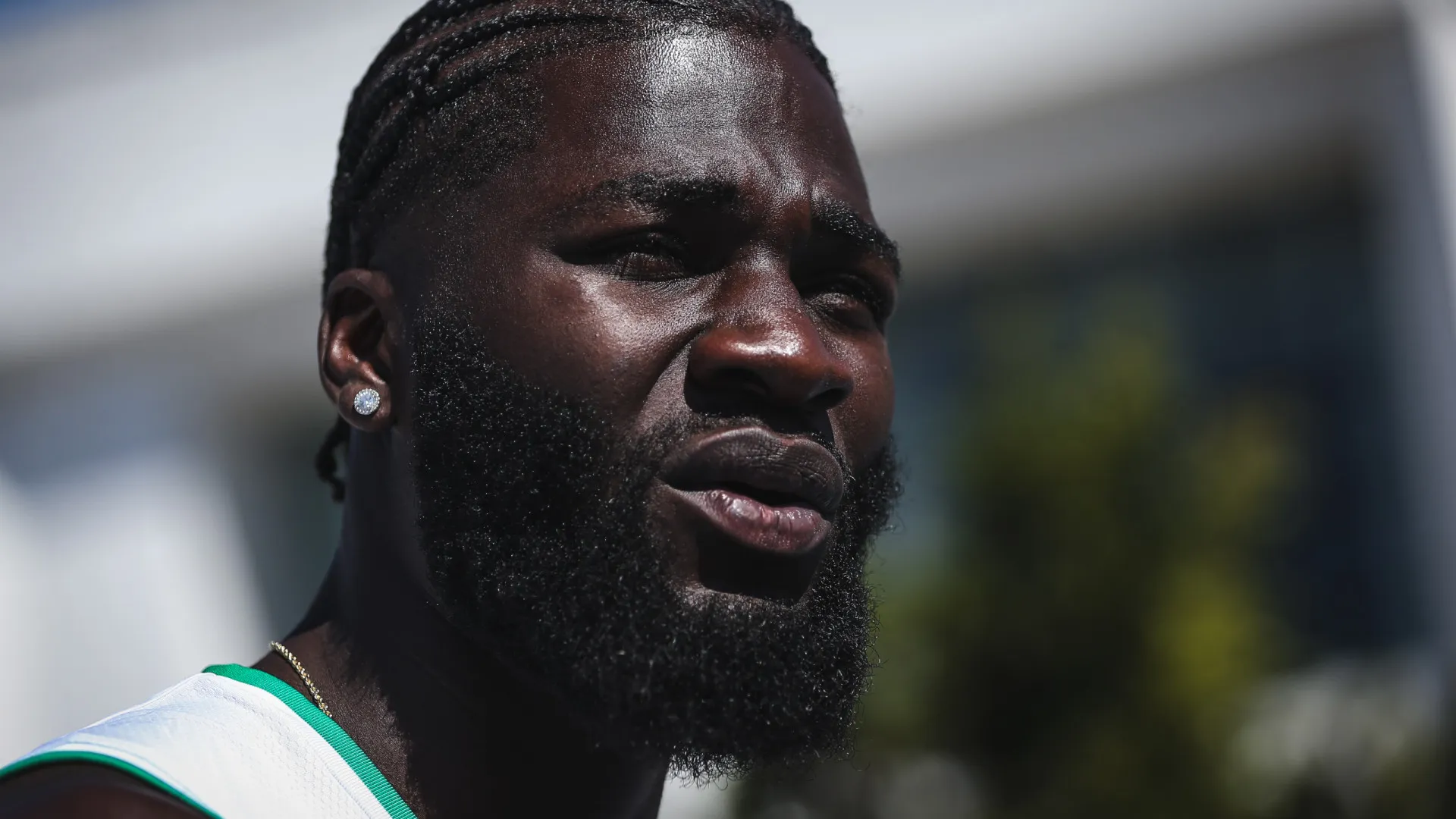 
                    Neemias Queta ajuda Boston Celtics a vencer mais um jogo na NBA
                