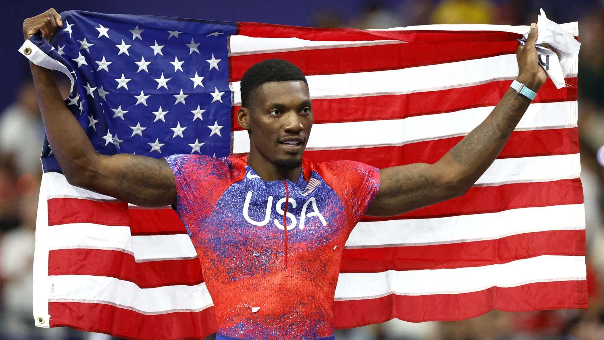 
                    Velocista norte-americano Fred Kerley suspenso por dois anos
                