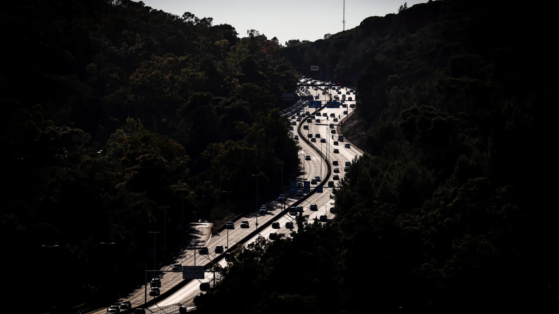 
                    ANSR identificou 40 pontos negros nas estradas portuguesas
                