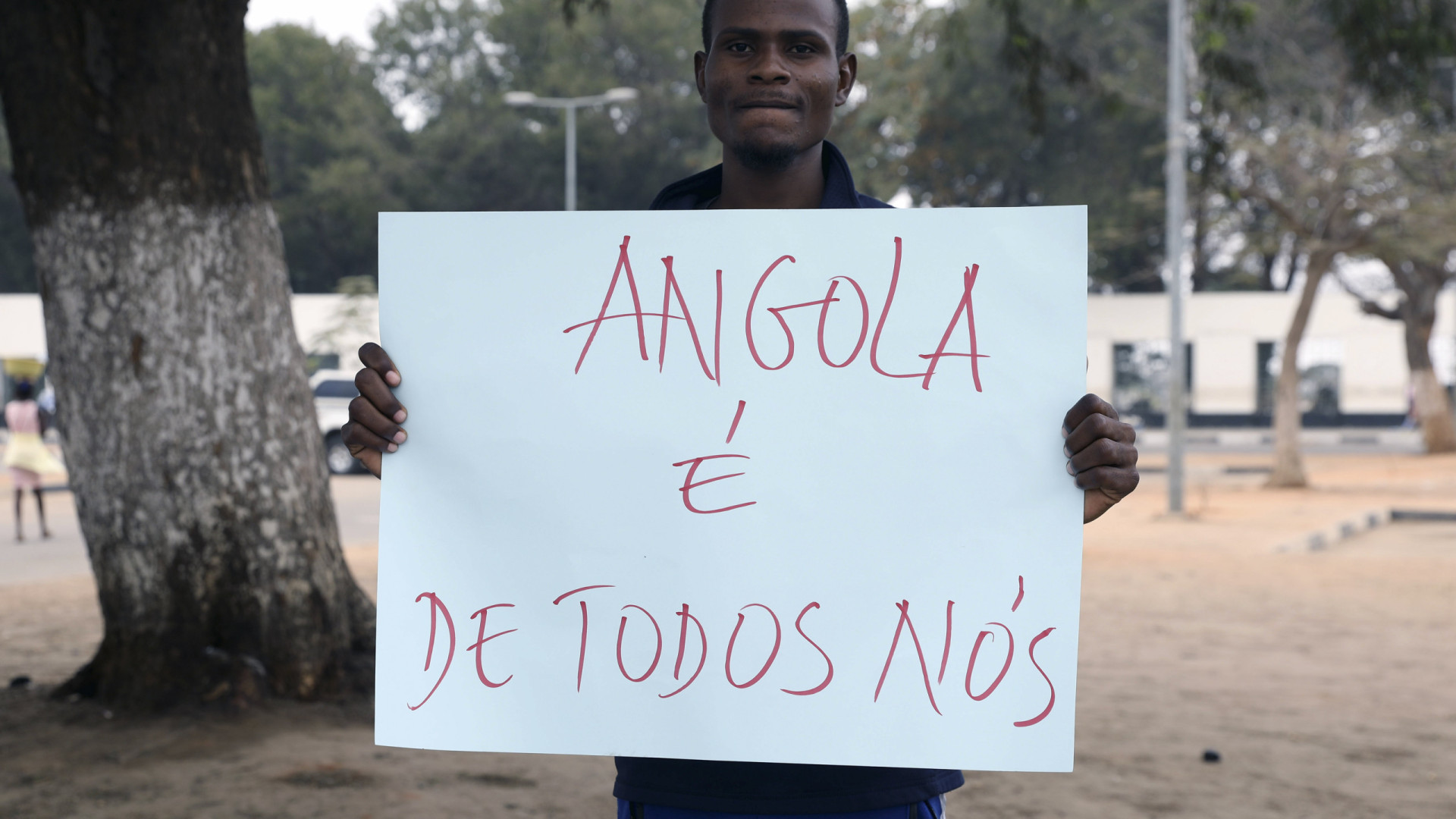 Angolanos protestam e pedem respeito pelos direitos humanos