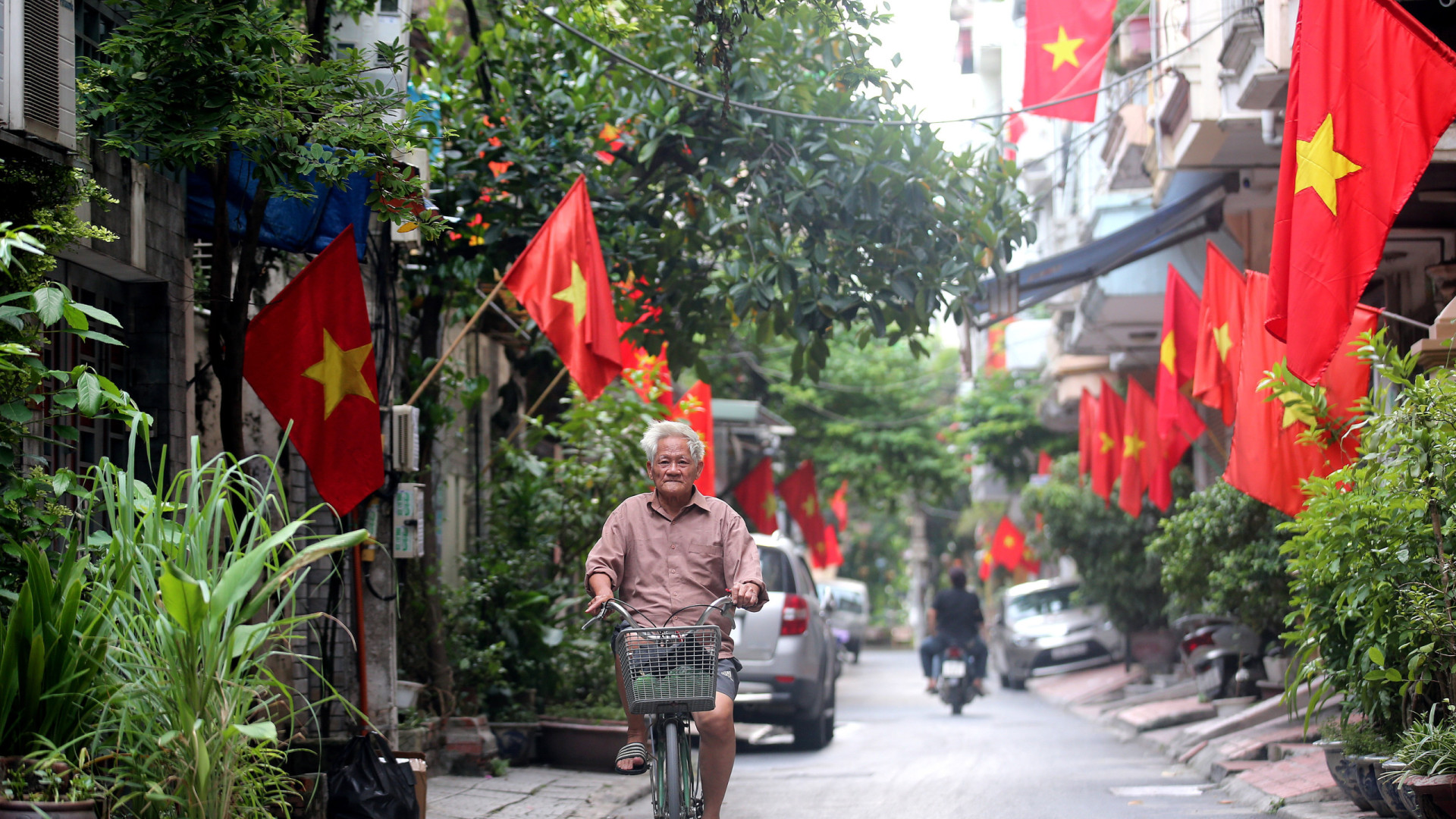 Vietname exclui ativistas políticos dos quase 3.800 libertados no Dia Nacional