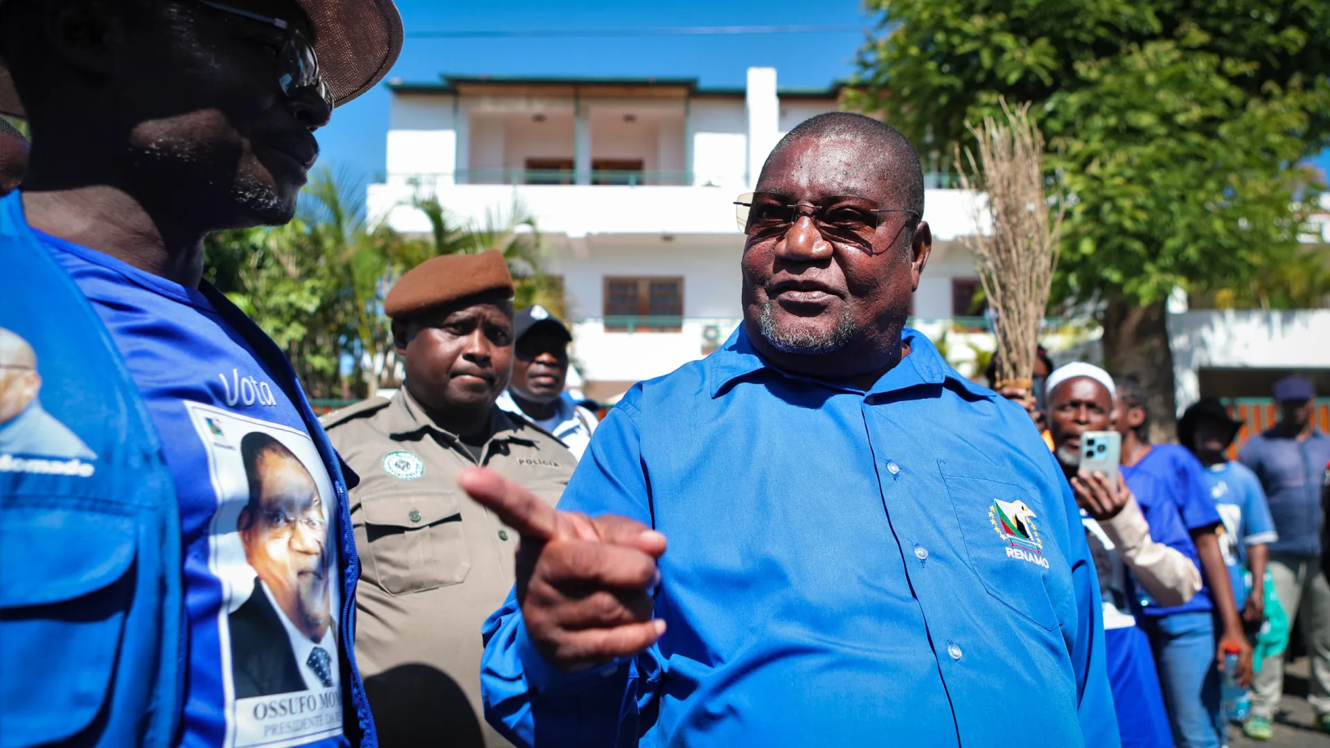 
                    Líder da Renamo diz que chega de 