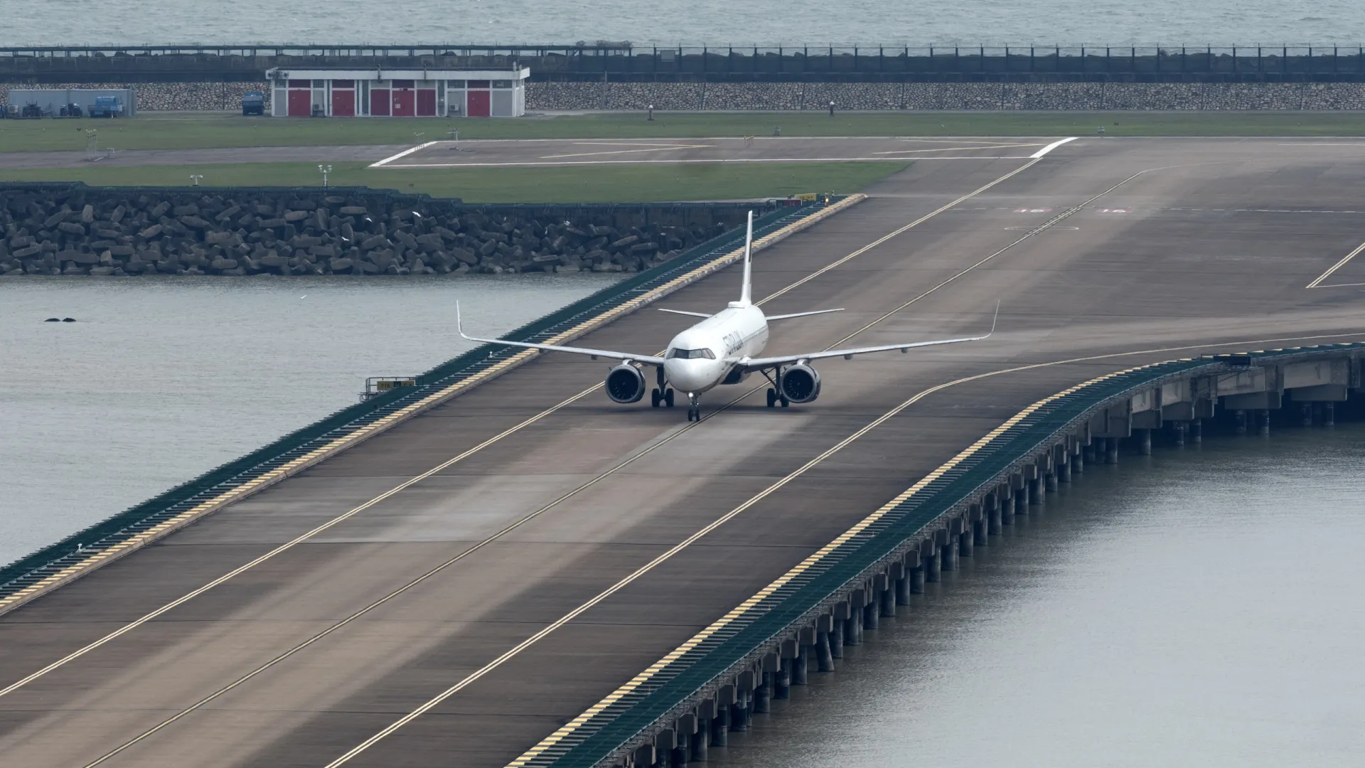 
                    Companhias aéreas têm 1.031 milhões bloqueados em vários países
                