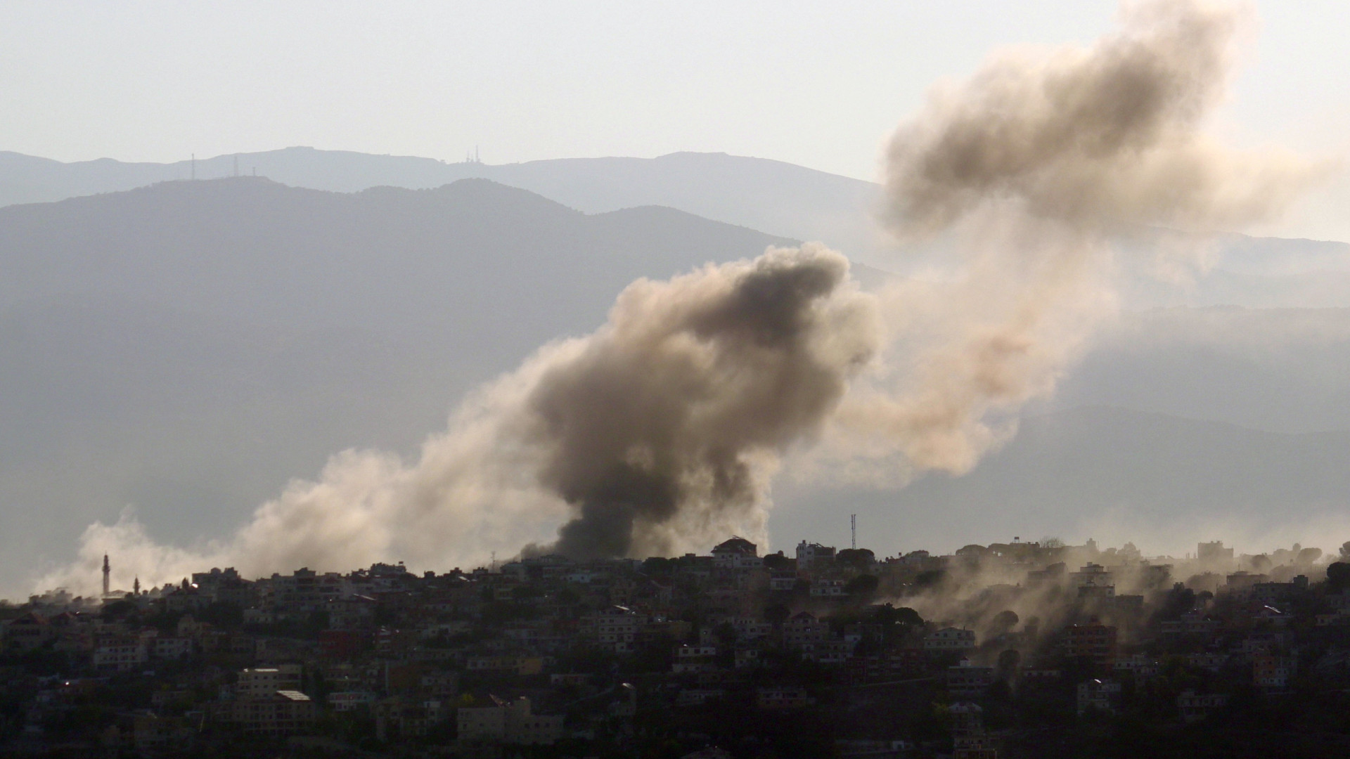 Israel reivindica morte de comandante do Hezbollah