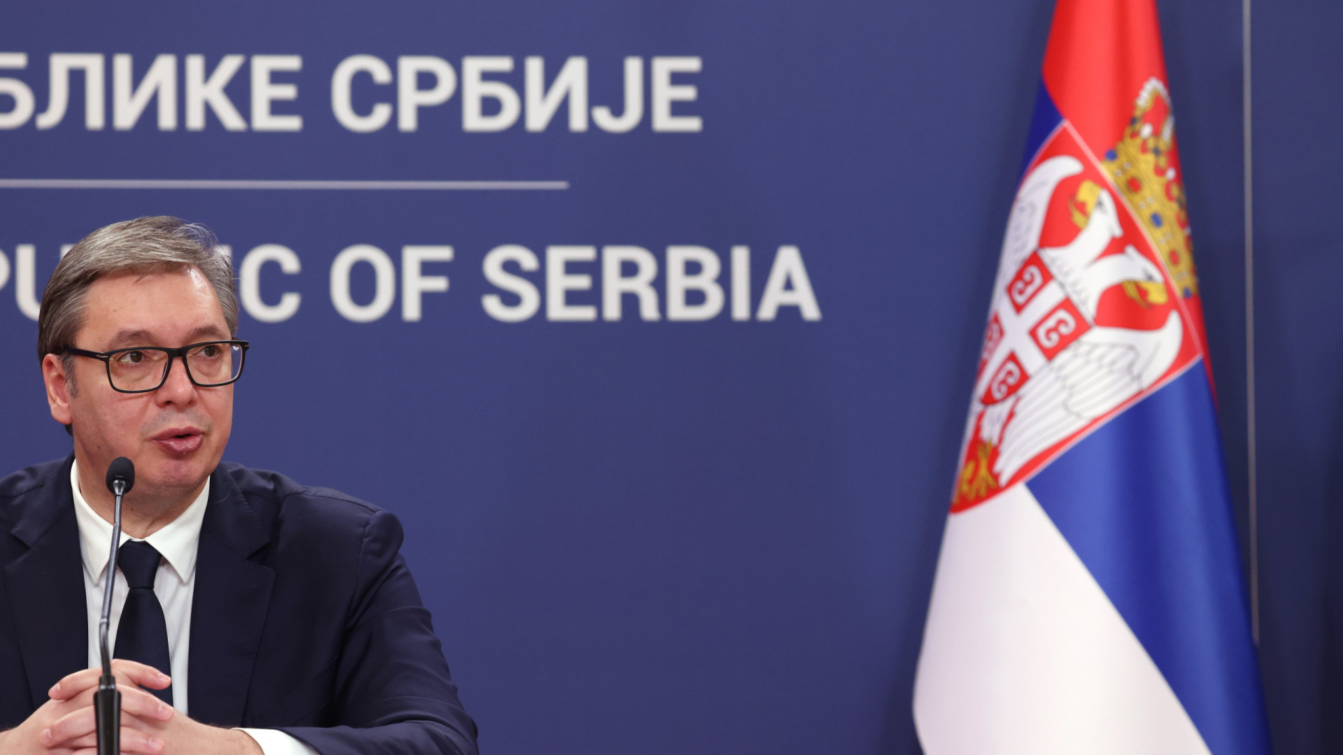 Presidente sérvio fala com Putin pela primeira vez em dois anos e meio