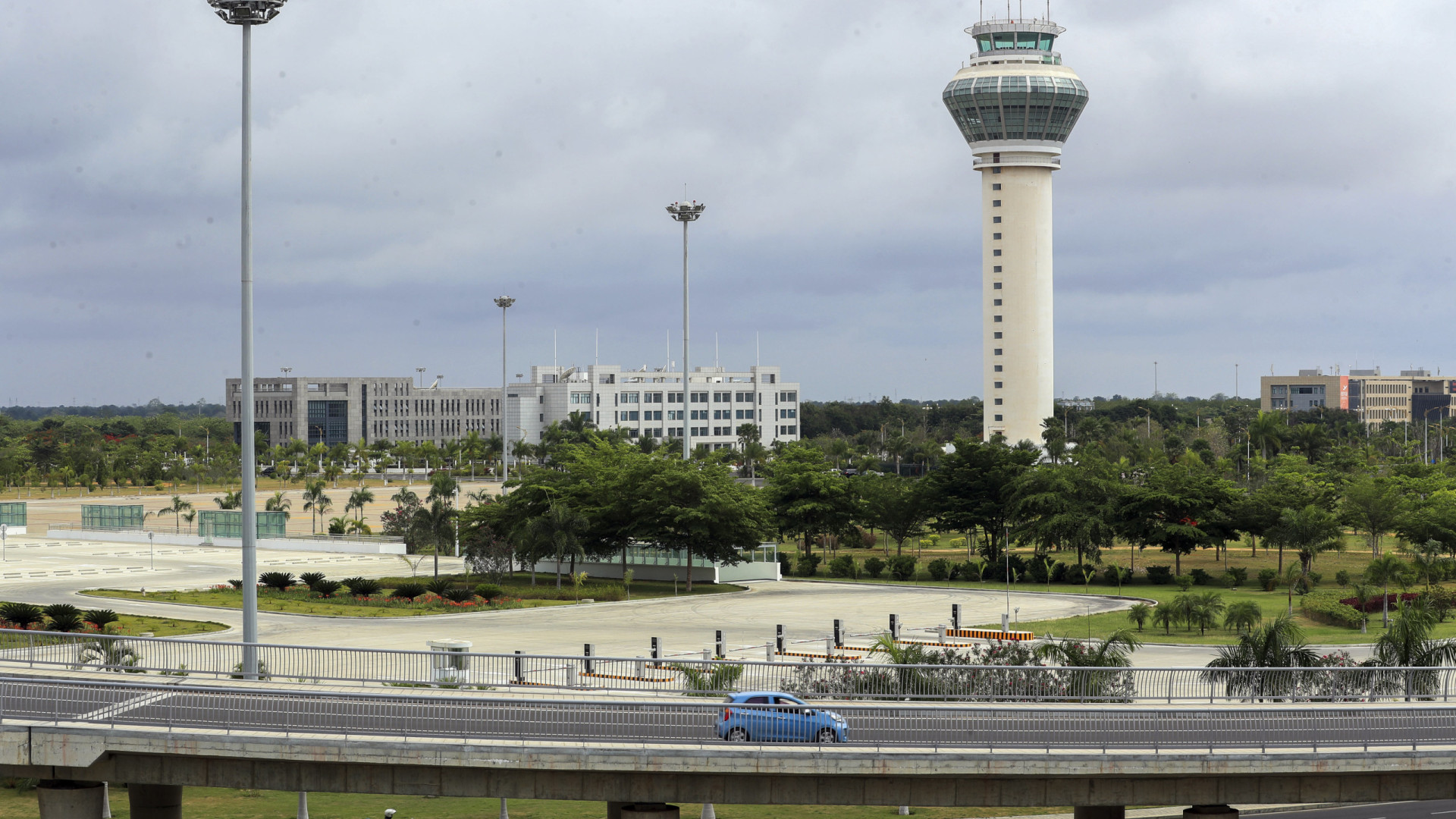 Angola quer capital privado para novo aeroporto que crie valor