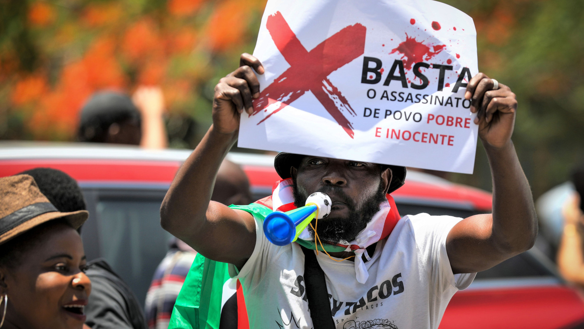 Maputo voltou a parar à hora marcada com protestos na ruas