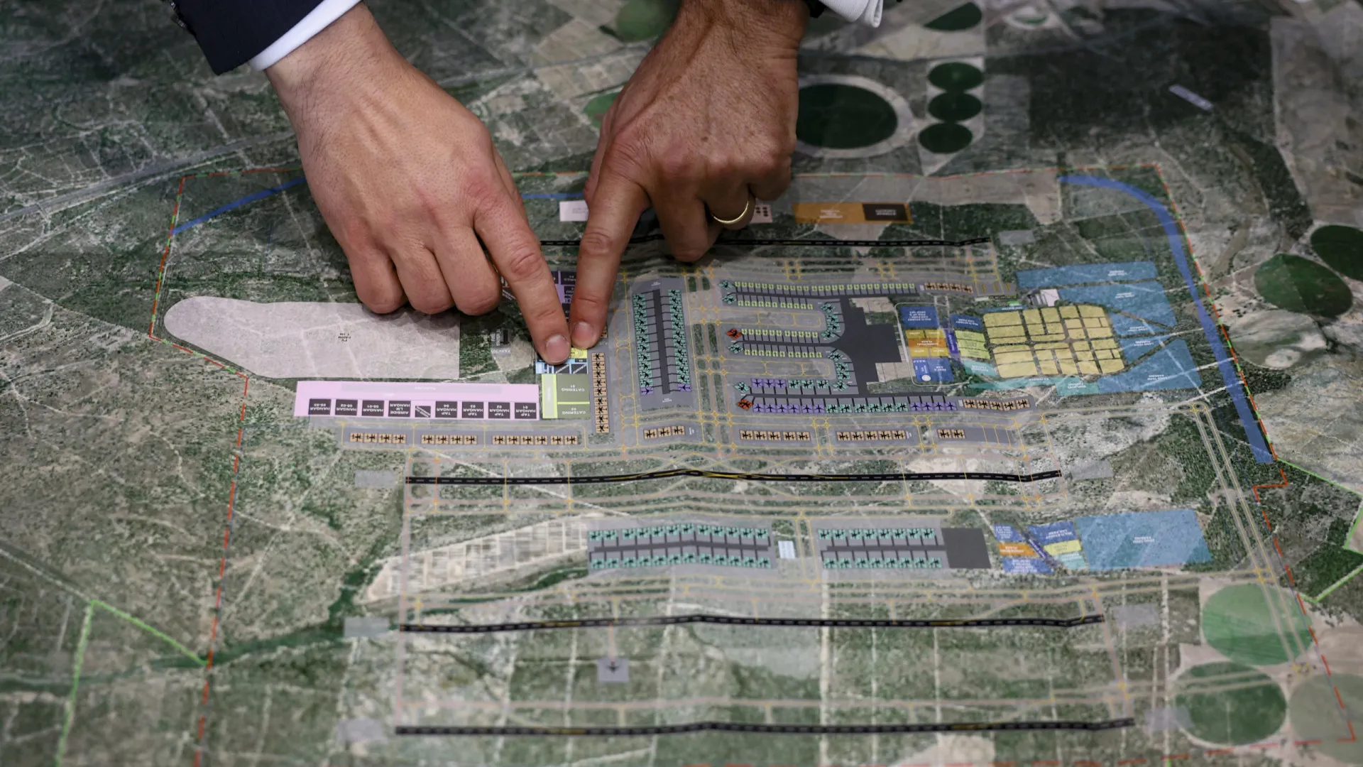 
                    Novo aeroporto: Governo inicia negociações com ANA sobre especificações
                