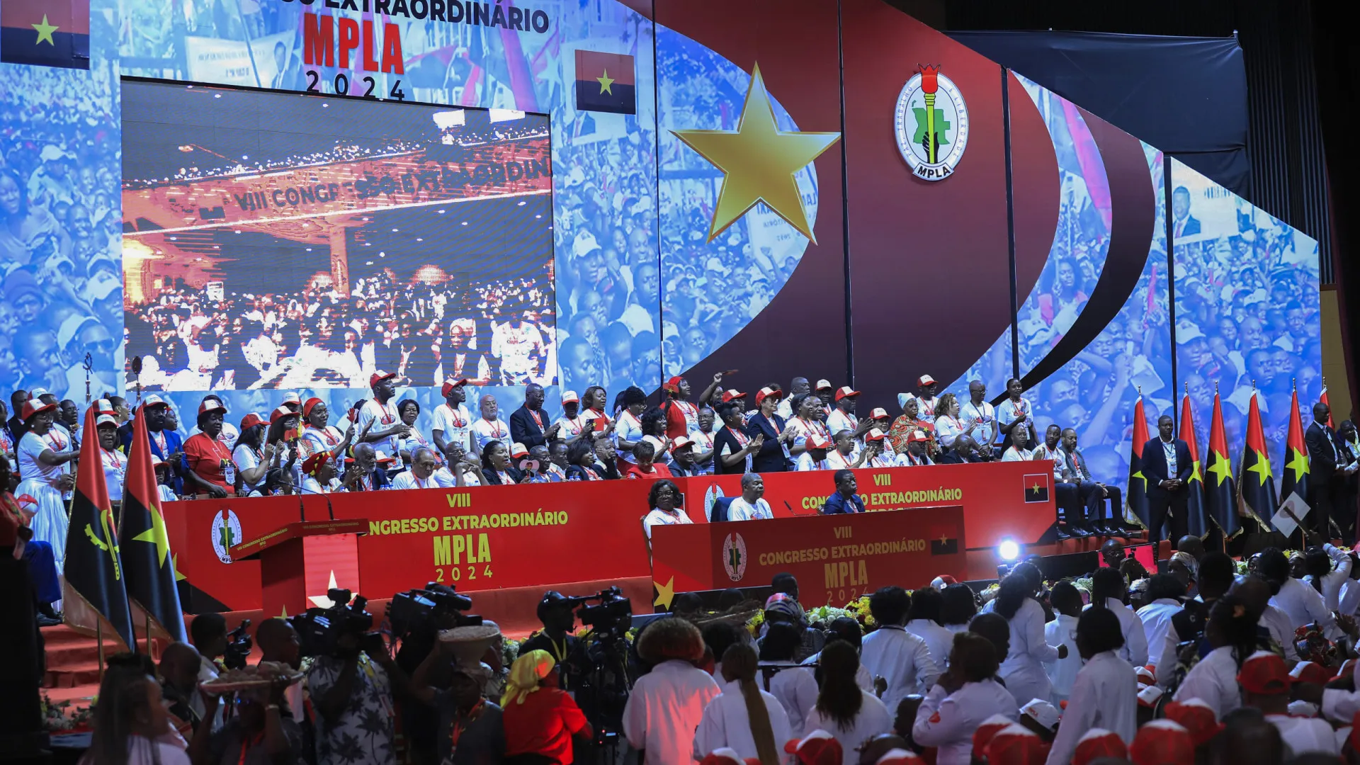 
                    MPLA garante que partido está coeso e preparado para vencer eleições em 2027
                