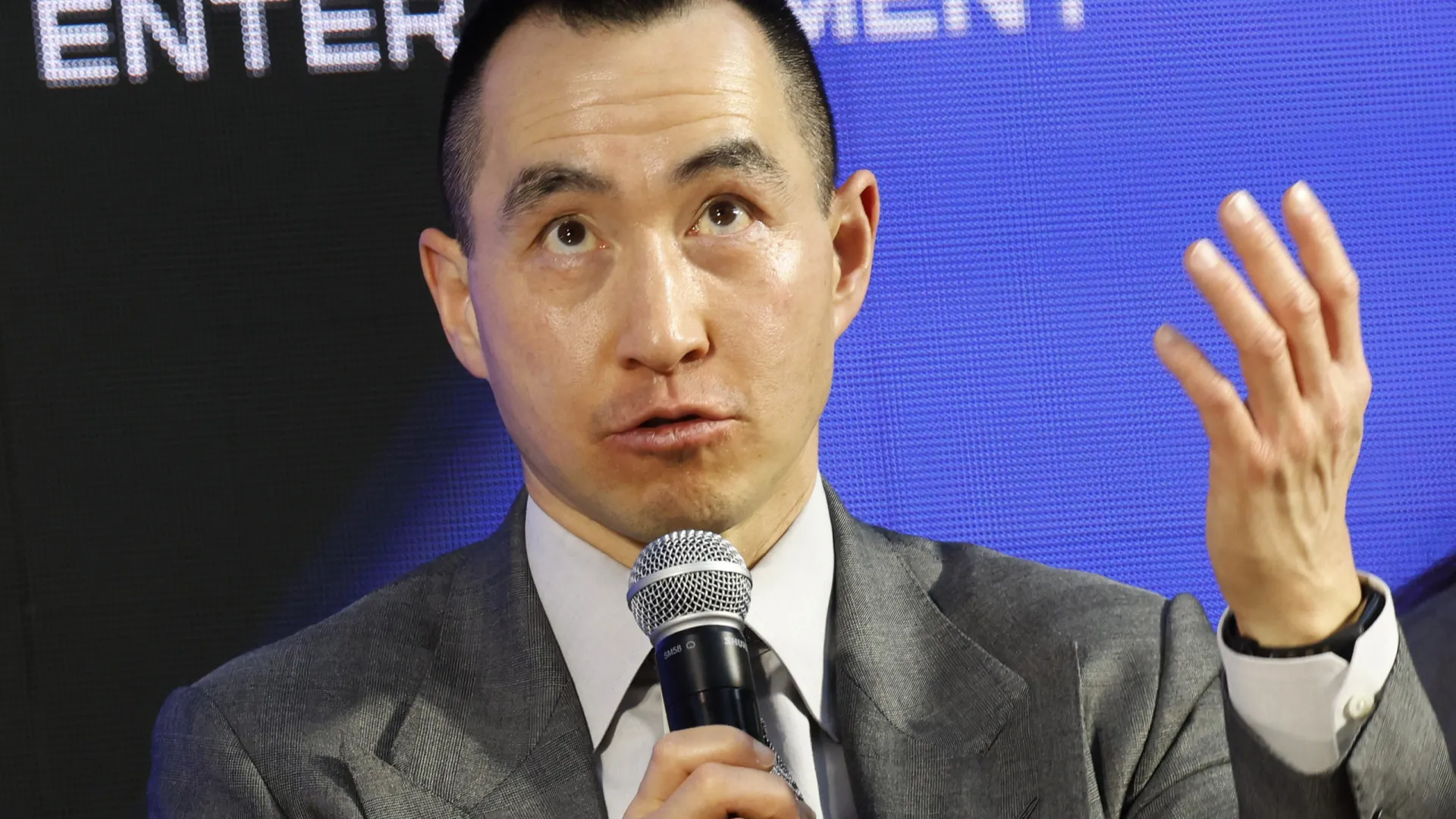 
                    Lucros da operadora de casinos em Macau Melco quadruplicam em 2025
                