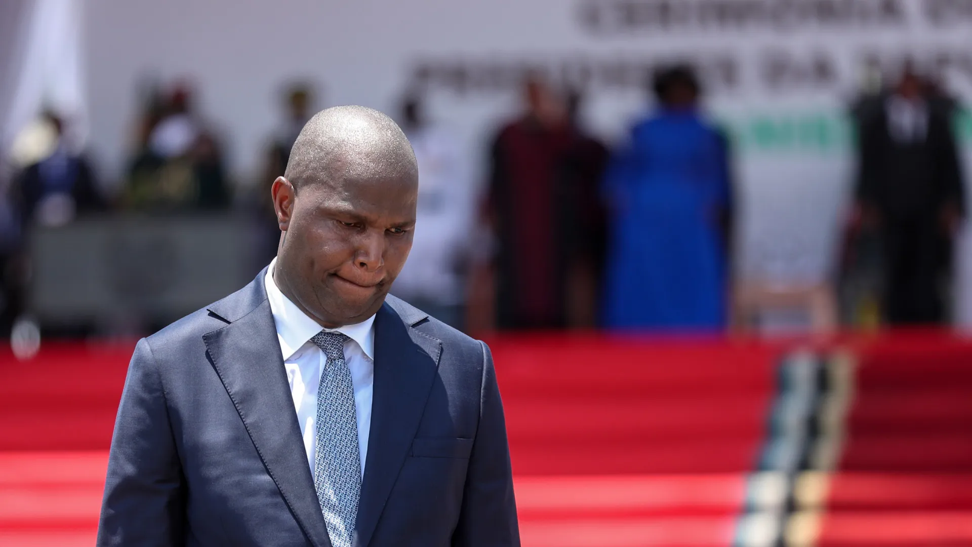 
                    Chapo promulga leis que criam inspeção do Estado e segurança alimentar
                