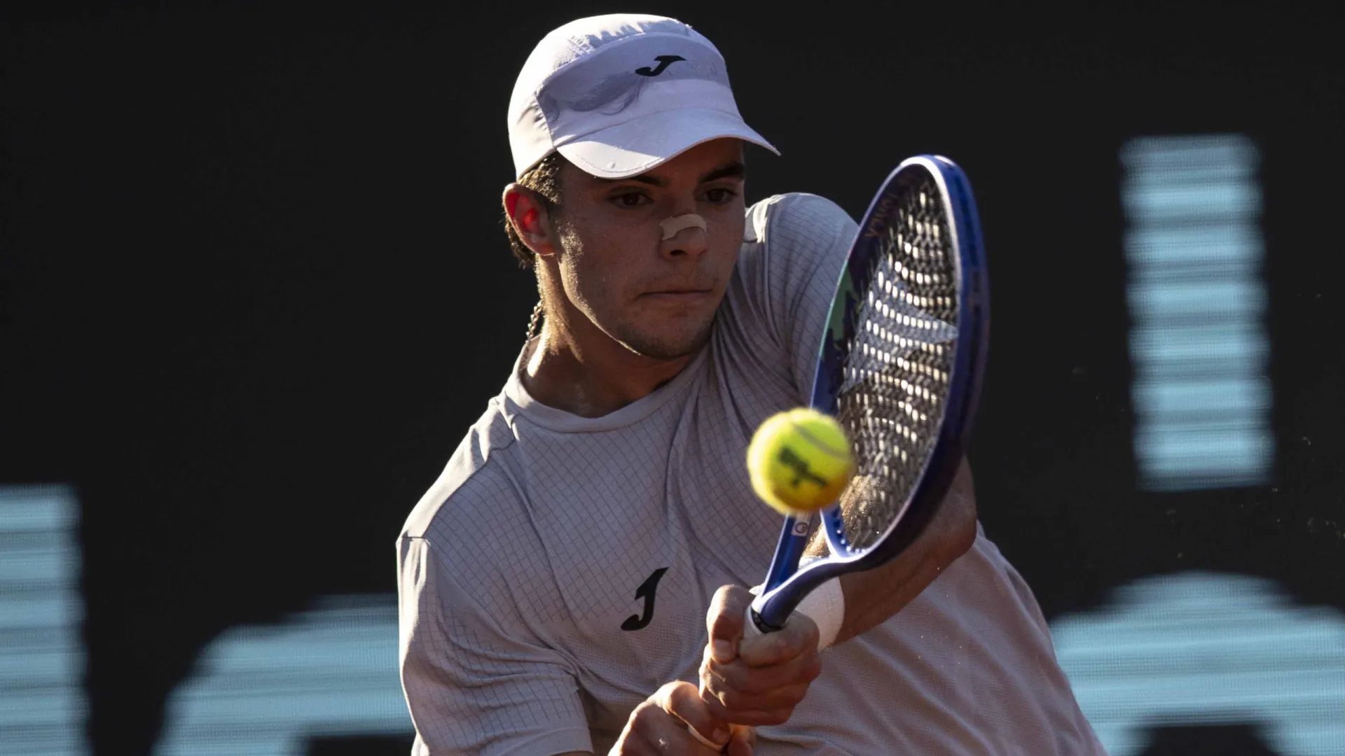 
                    Jaime Faria segue para a segunda ronda do Open da Austrália
                