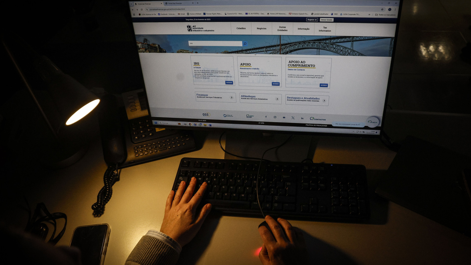 PS quer saber quando muda a retenção de IRS dos trabalhadores a recibos verdes