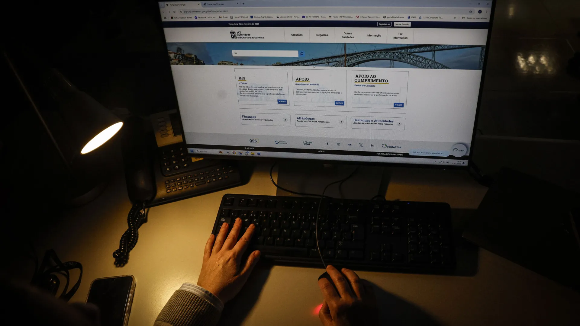 
                    Contribuintes têm até hoje para pagar o IRS de 2024 às Finanças
                