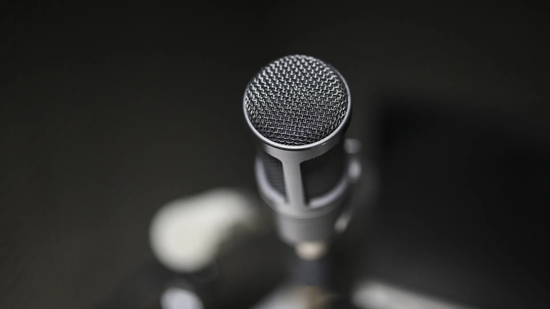 
                    Espanha reafirma compromisso com proteção dos jornalistas e liberdade de imprensa
                