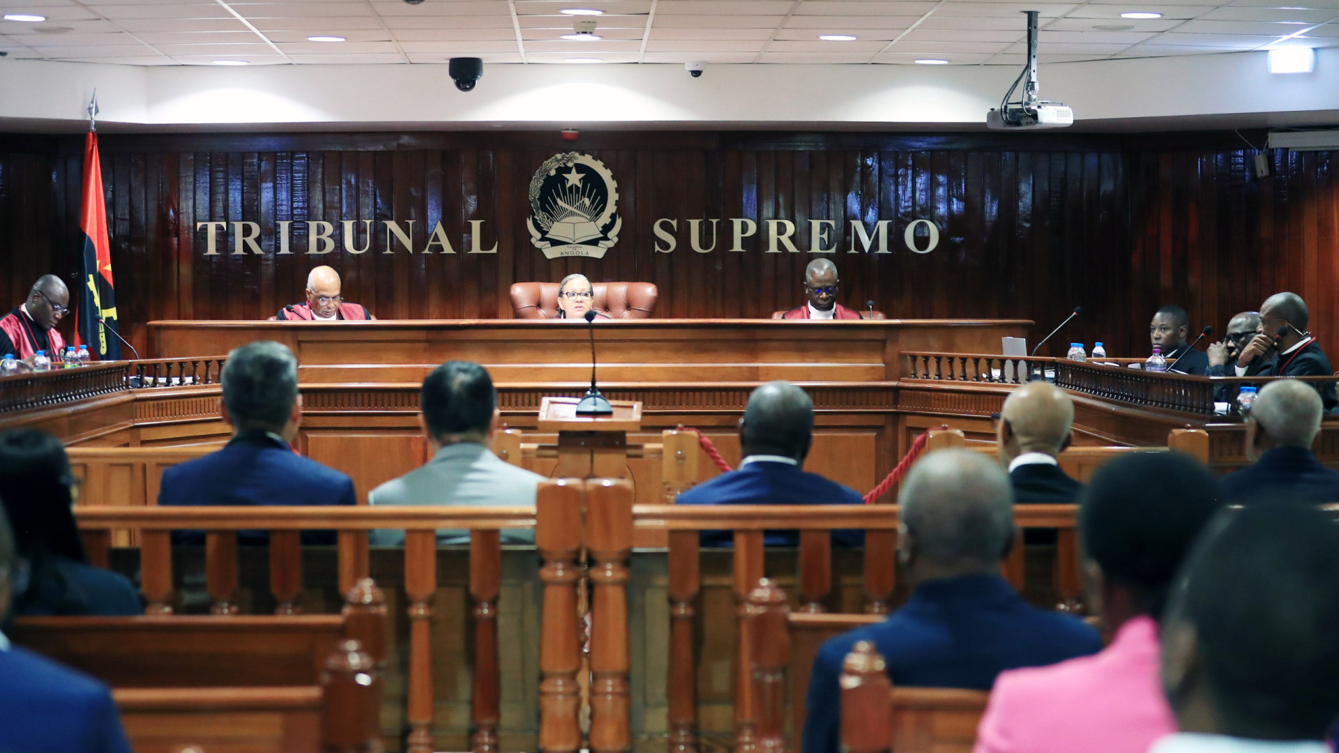 Representantes do Estado angolano negam participação acionista na CIF Angola