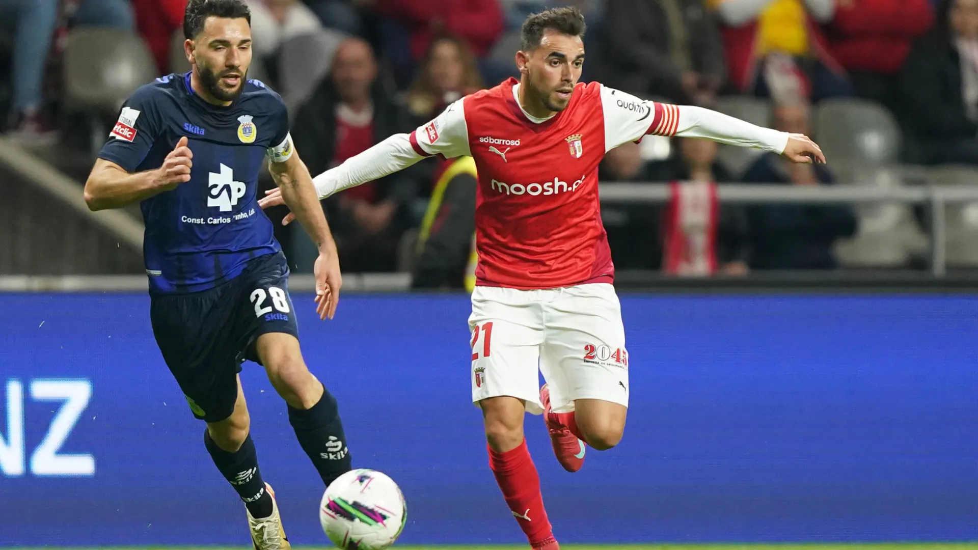 
                    Sporting de Braga encerra a 12.ª jornada da I Liga em Arouca
                