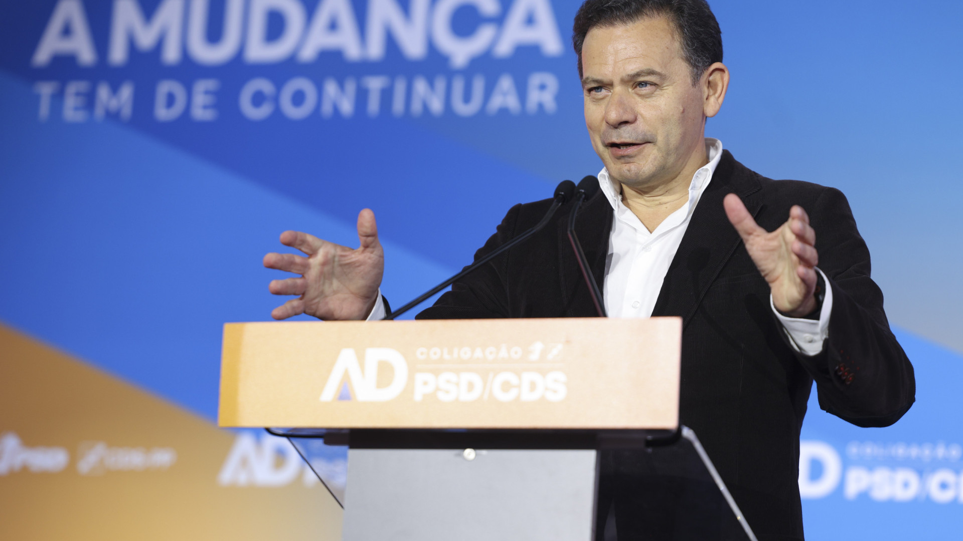 Imigração? Montenegro diz que Portugal 
