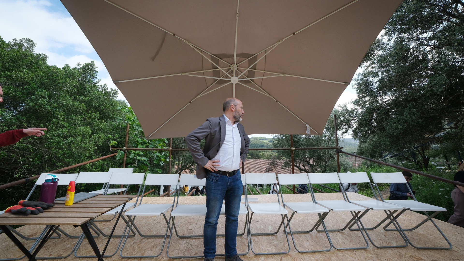 Tavares acusa Chega de fazer da AR um lugar de 